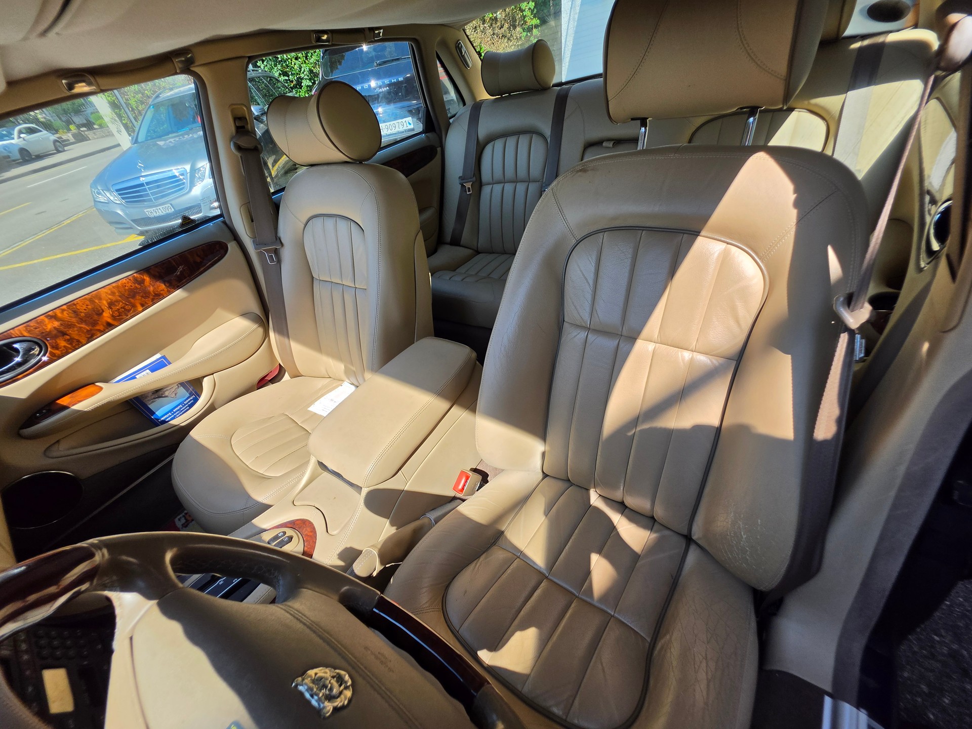 JAGUAR XJ 3.2 V8-image-5