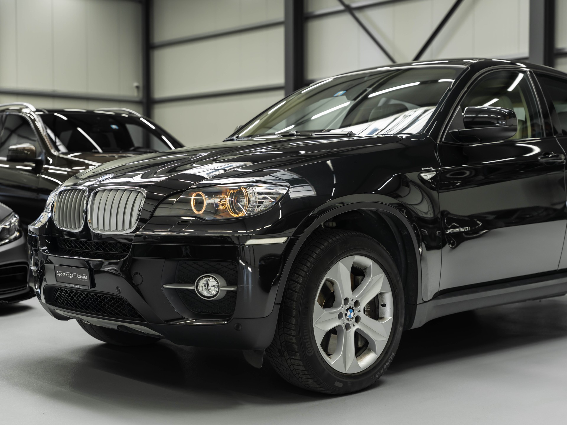 BMW X6 xDrive 50i Steptronic-image-12