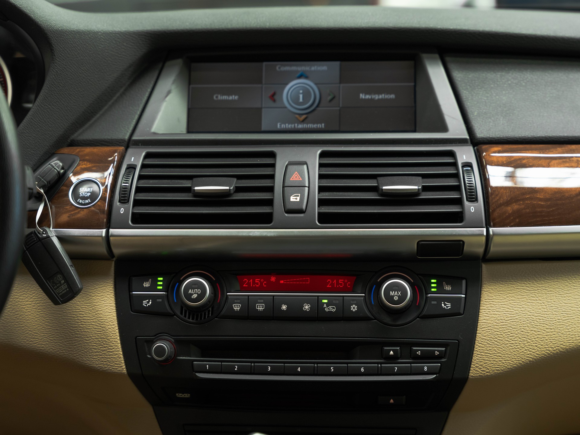 BMW X6 xDrive 50i Steptronic-image-21