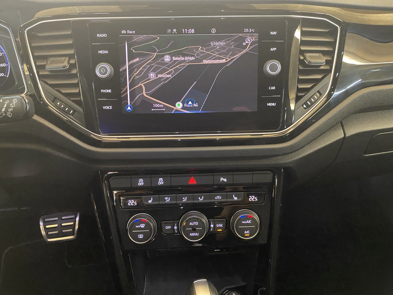 VW T-Roc 2.0 TSI R DSG 4Motion-image-10
