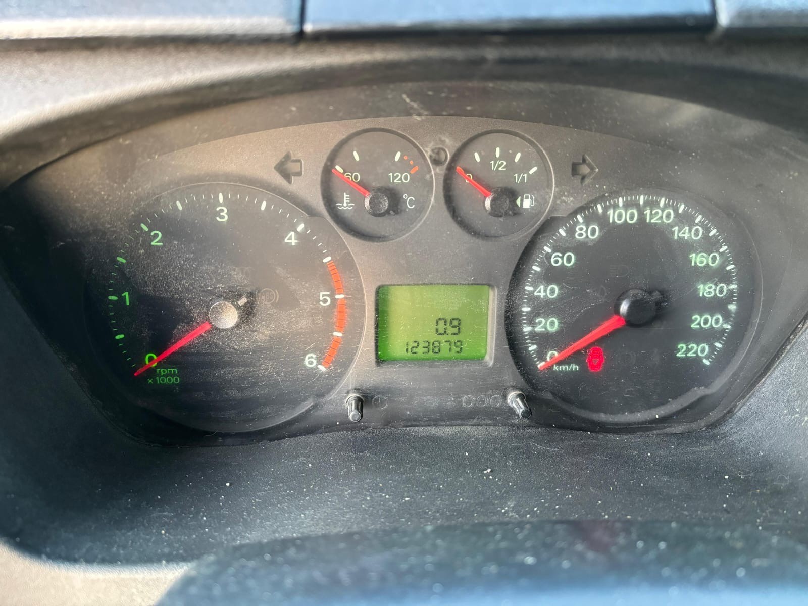 FORD Transit 2.2 TDCi 300 S Trend-image-2