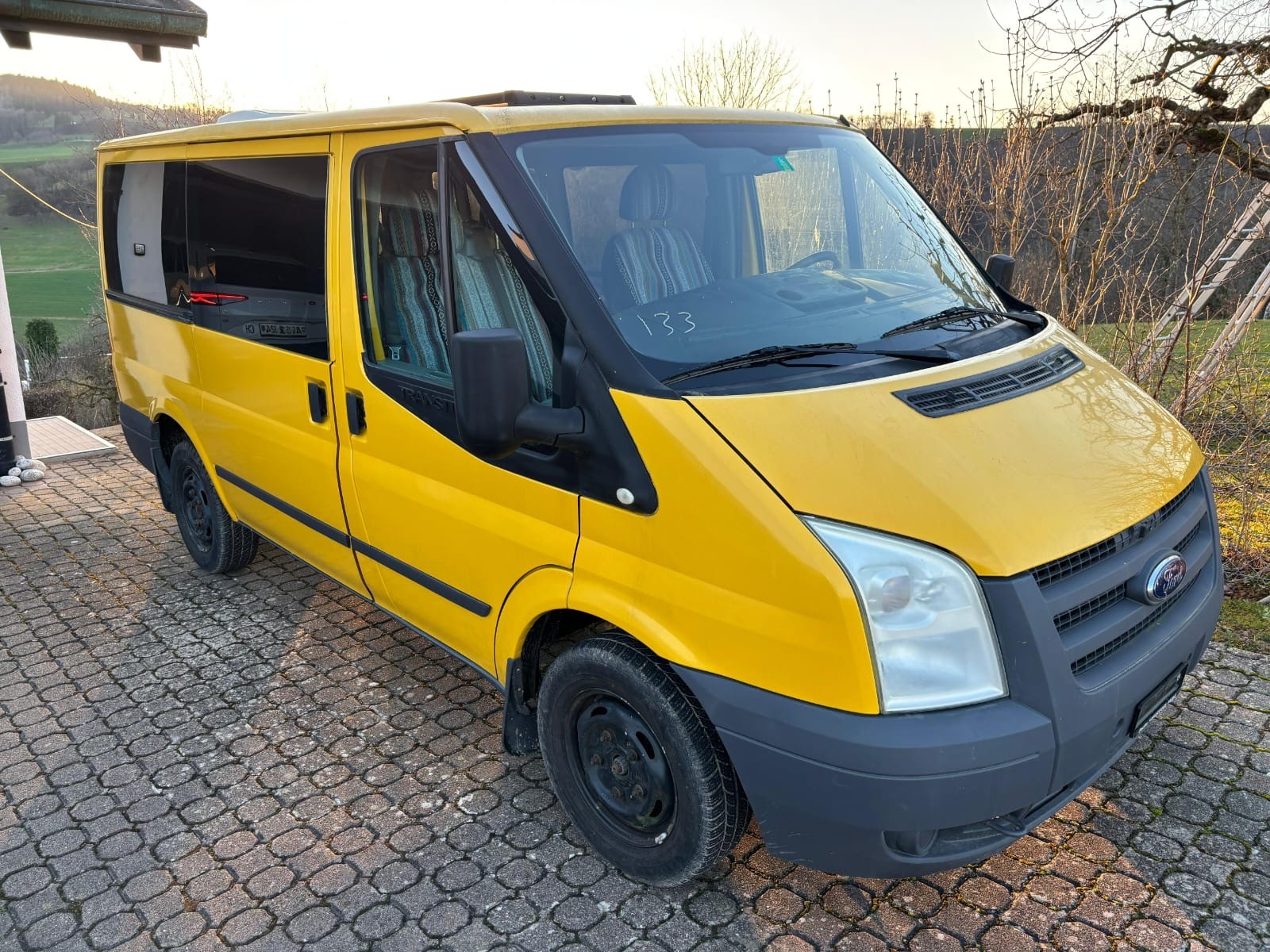 FORD Transit 2.2 TDCi 300 S Trend-image-0