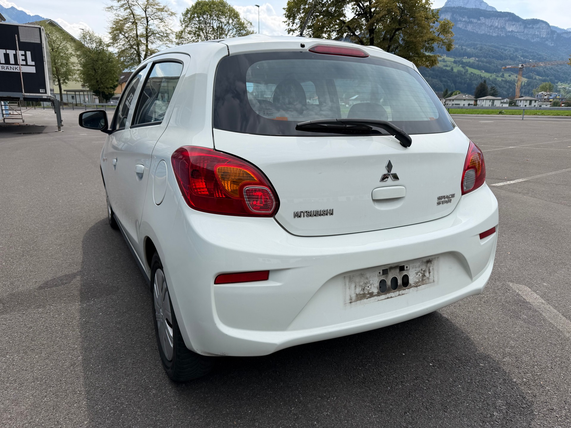 MITSUBISHI Space Star 1.0 Pure-showroom-element-3