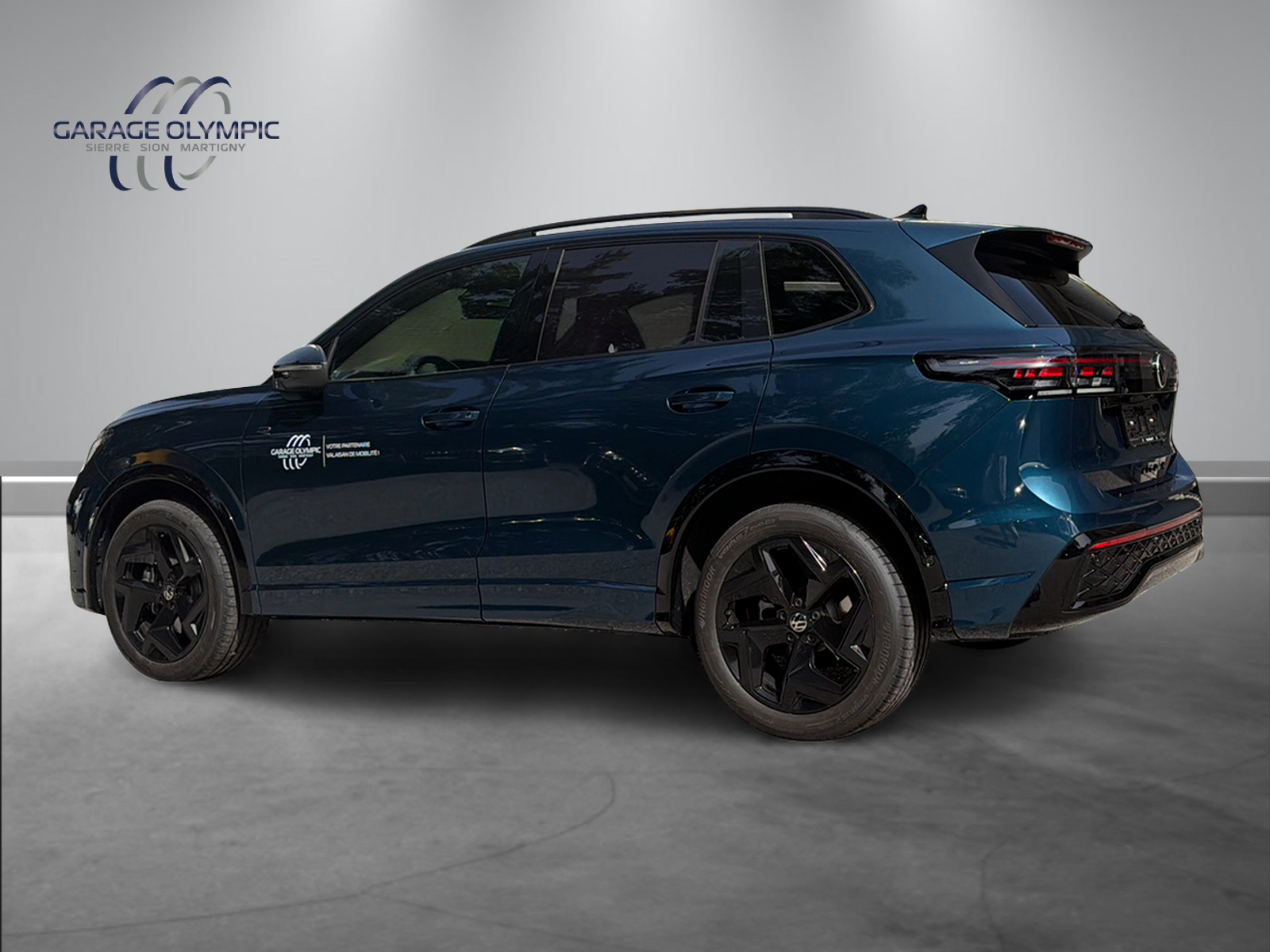 VW Tiguan 2.0 TSI DSG R-Line 4Motion-showroom-element-3
