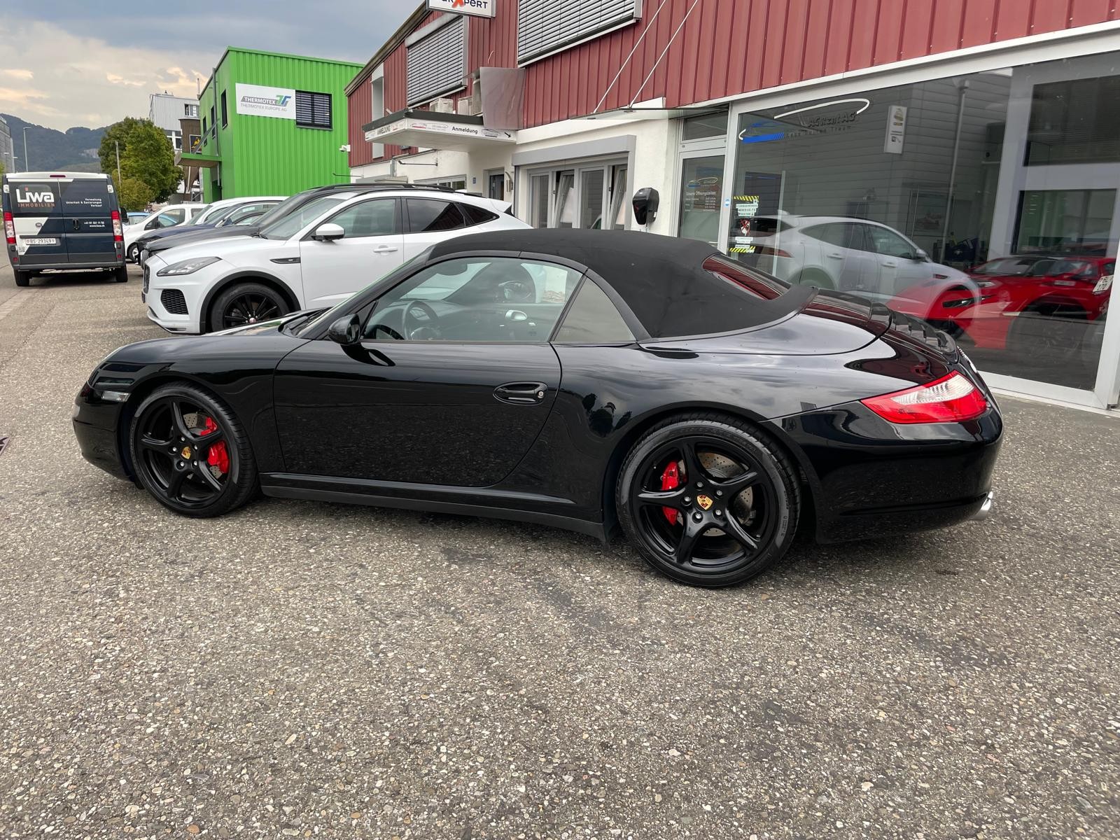 PORSCHE 911 Cabrio Carrera 4S-image-2