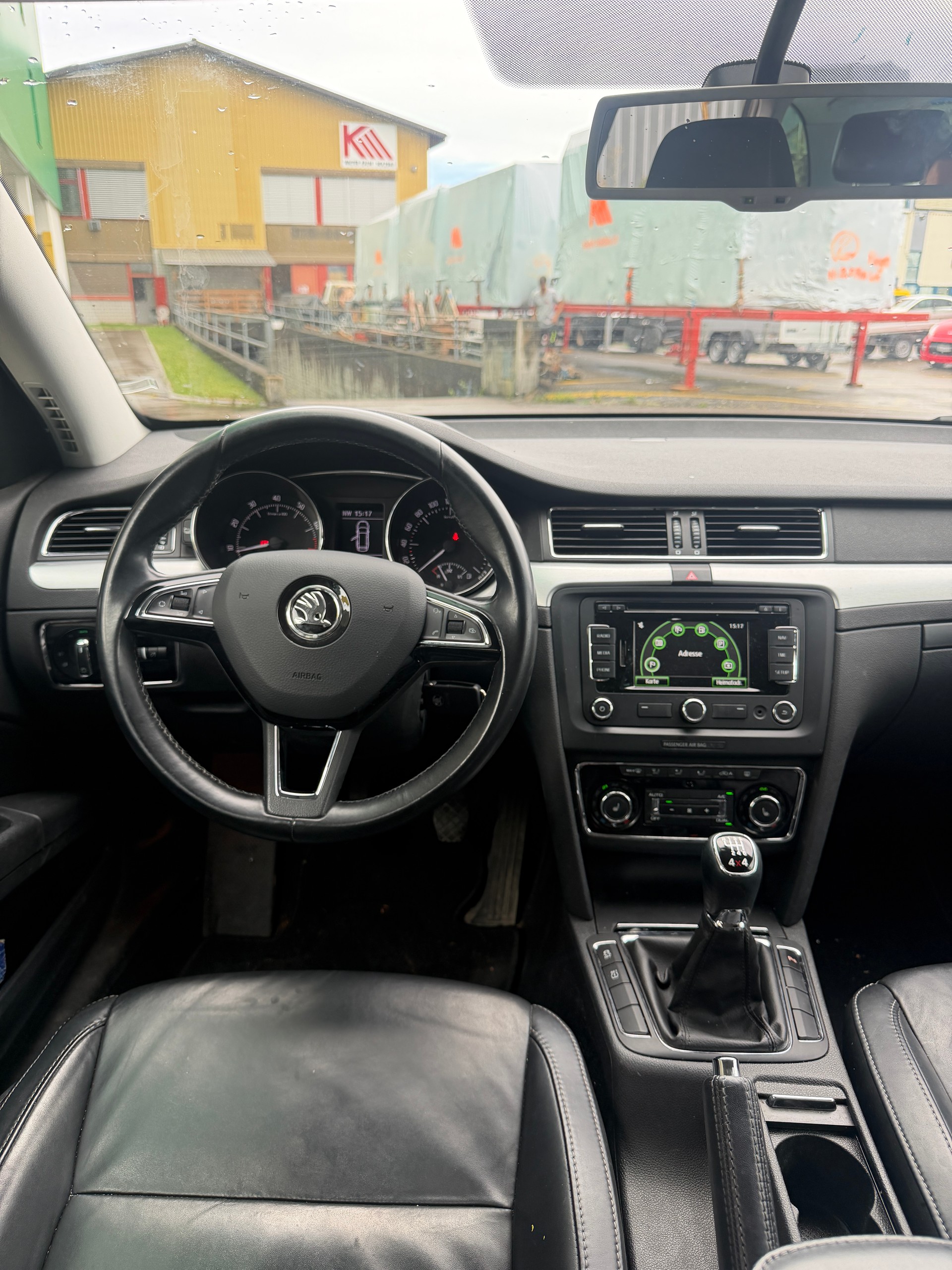 SKODA Superb Combi 1.8 TSI Ambition 4x4-image-9