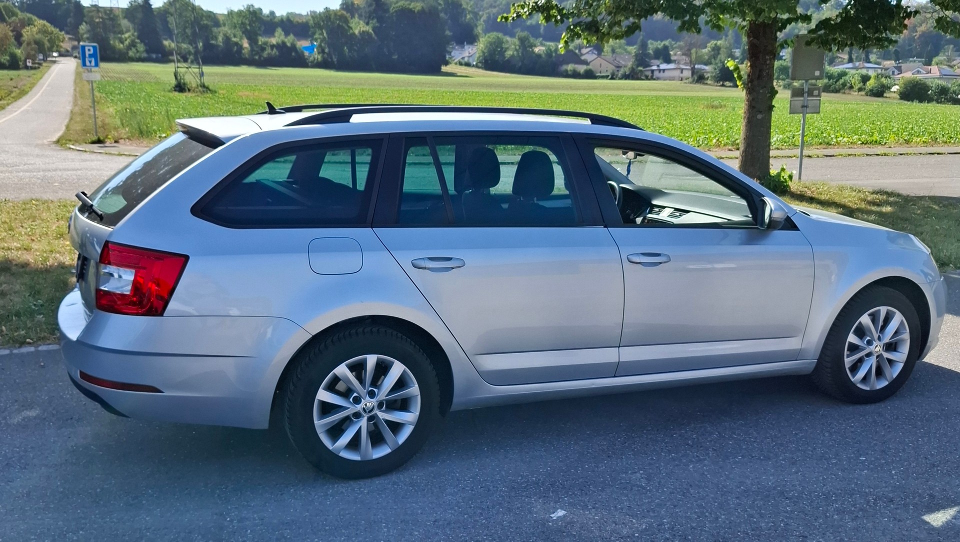 SKODA 2.0 TDI 184 Style 4x4 DSG-image-2