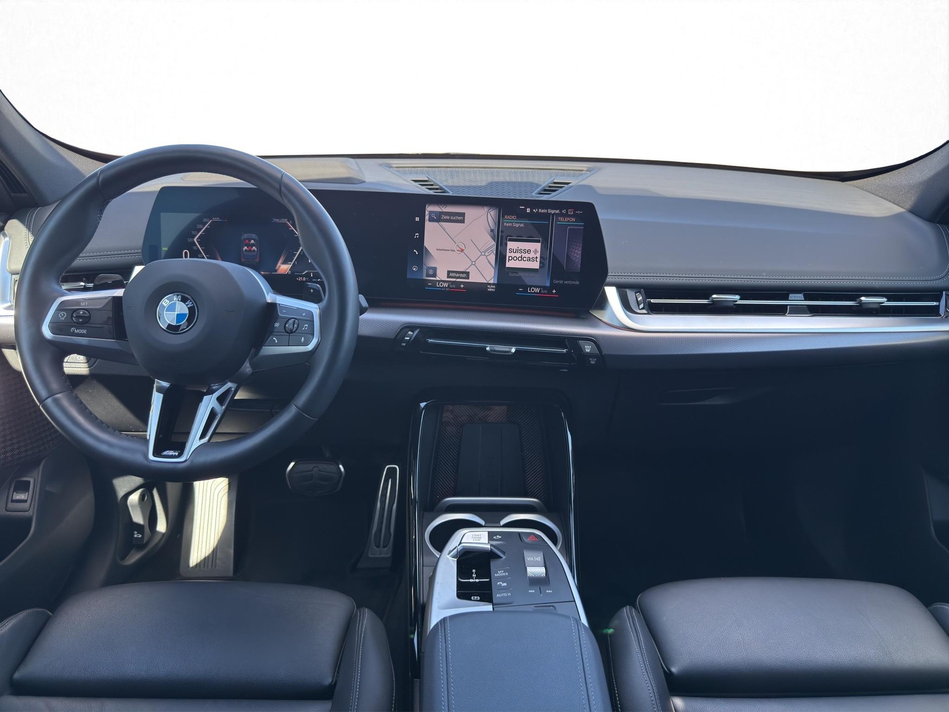 BMW X1 23d xDrive M Sport * HEAD-UP * 360° KAMERA * PACK INNOVATION * DRIVING ASSISTANT PROFESSIONAL *-image-16