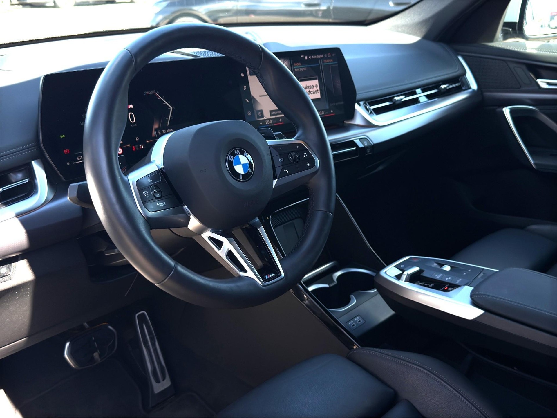 BMW X1 23d xDrive M Sport * HEAD-UP * 360° KAMERA * PACK INNOVATION * DRIVING ASSISTANT PROFESSIONAL *-image-14