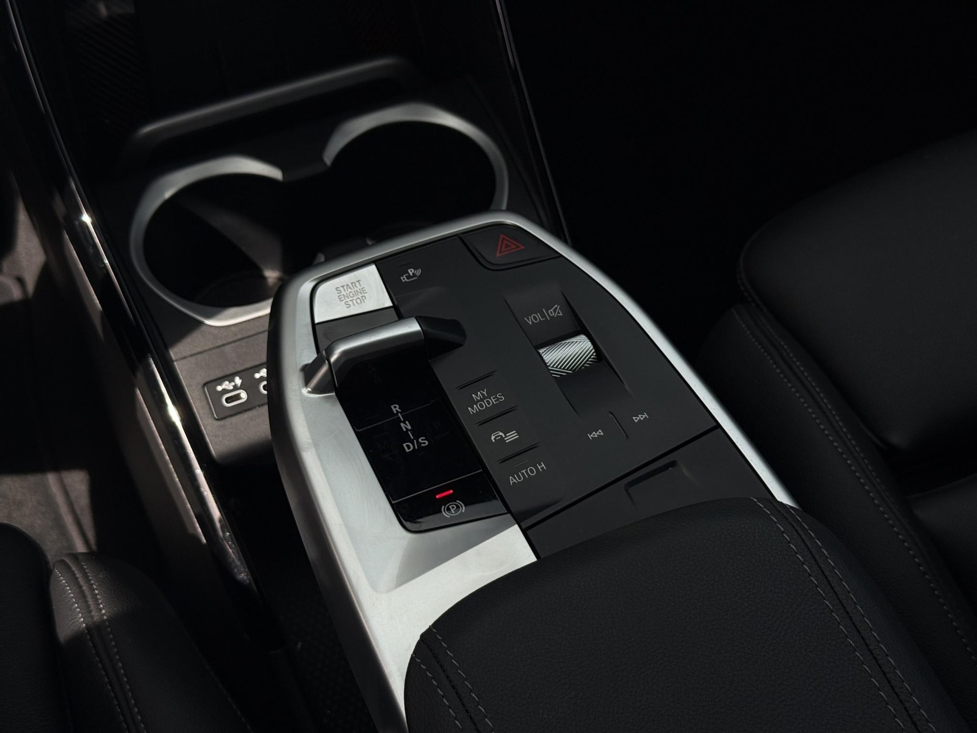 BMW X1 23d xDrive M Sport-image-23