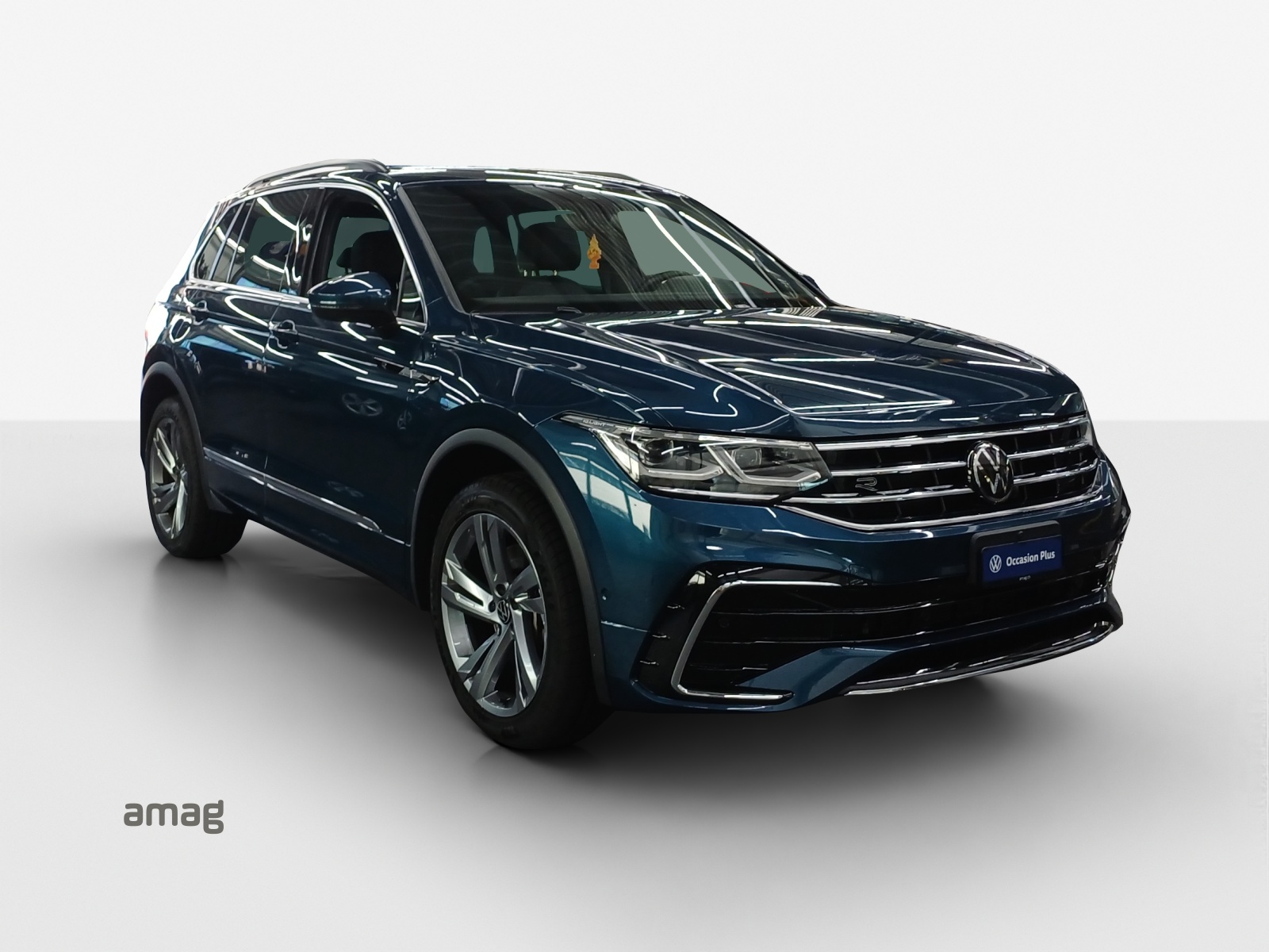 VW Tiguan 2.0 TDI SCR R-Line 4Motion DSG-image-5