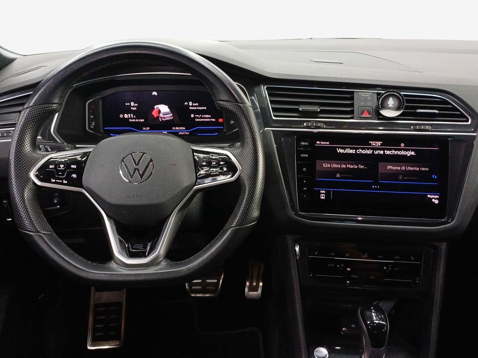 VW Tiguan 2.0 TDI SCR R-Line 4Motion DSG-image-8