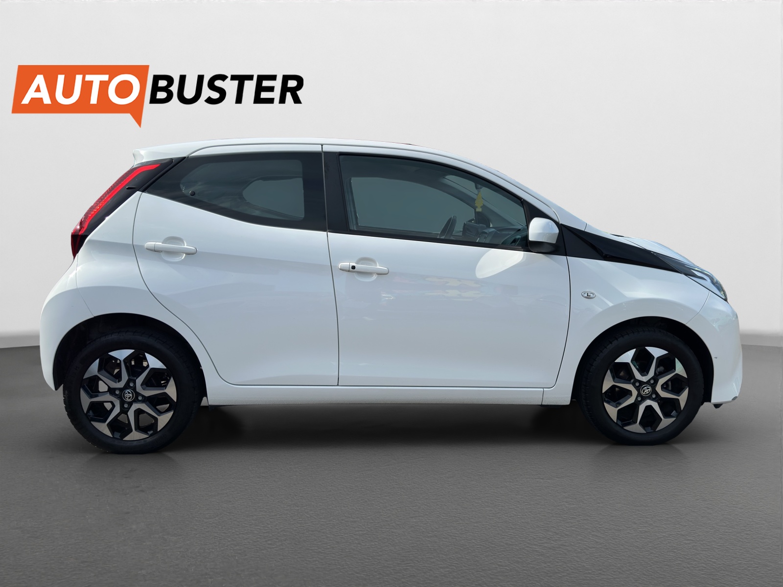 TOYOTA Aygo 1.0 VVT-i X-shift Trend-image-5