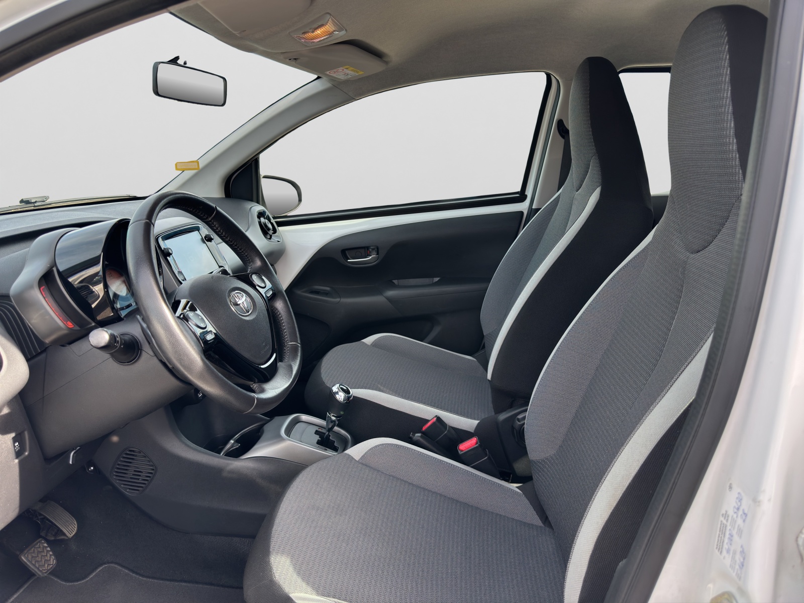 TOYOTA Aygo 1.0 VVT-i X-shift Trend-image-8