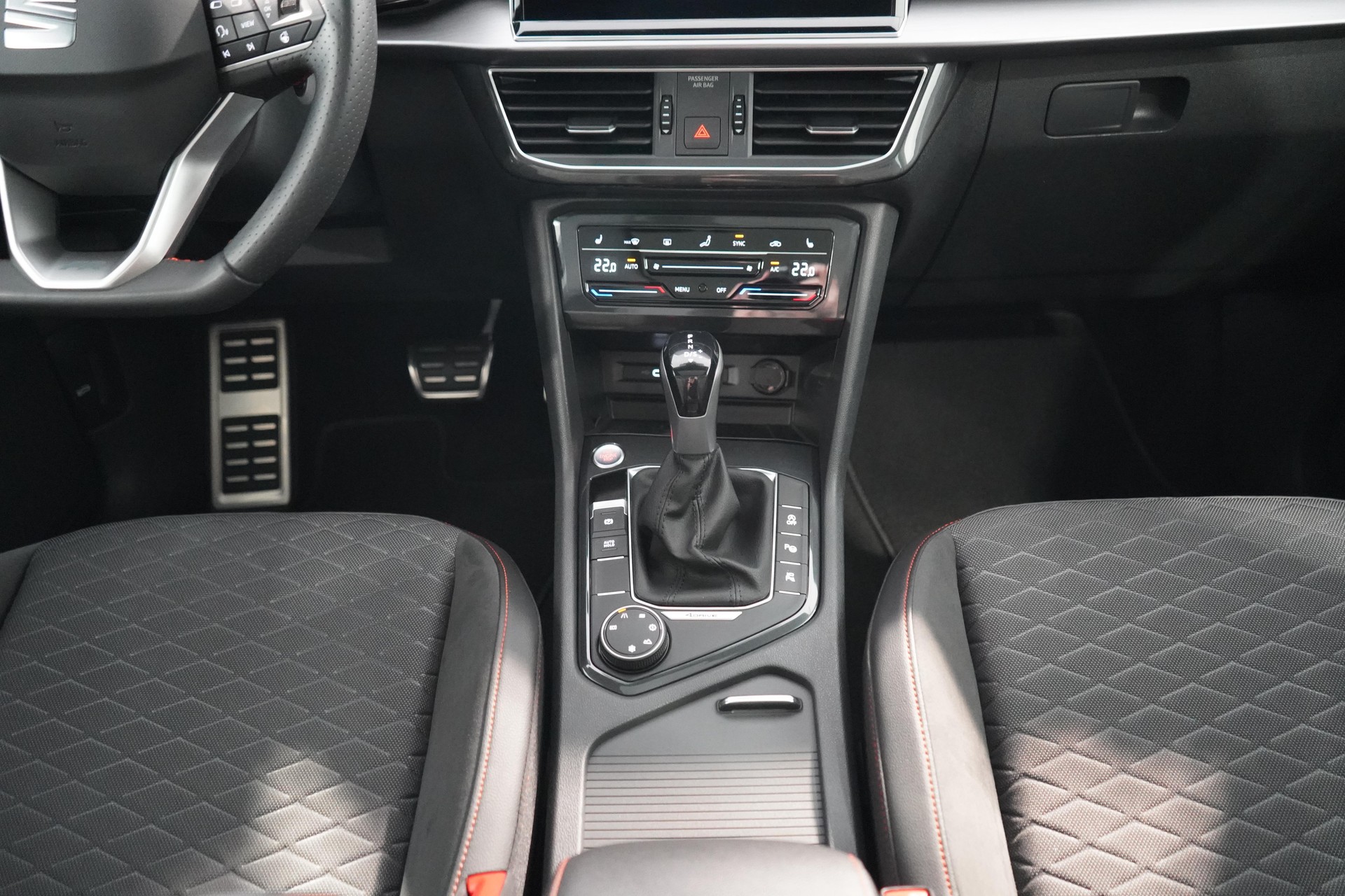 SEAT Tarraco 2.0 TSI Hola FR 4Drive DSG-image-12