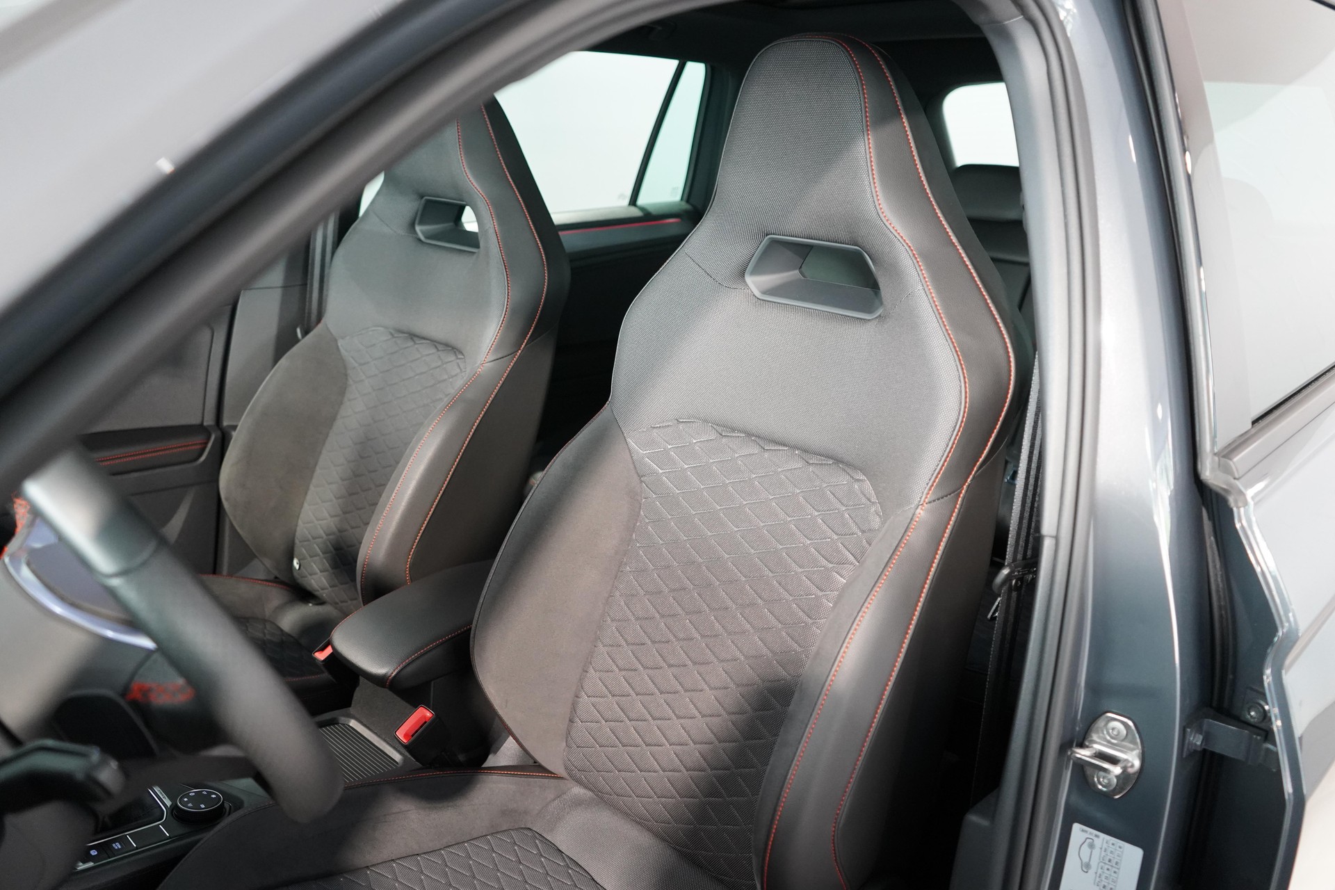 SEAT Tarraco 2.0 TSI Hola FR 4Drive DSG-image-5