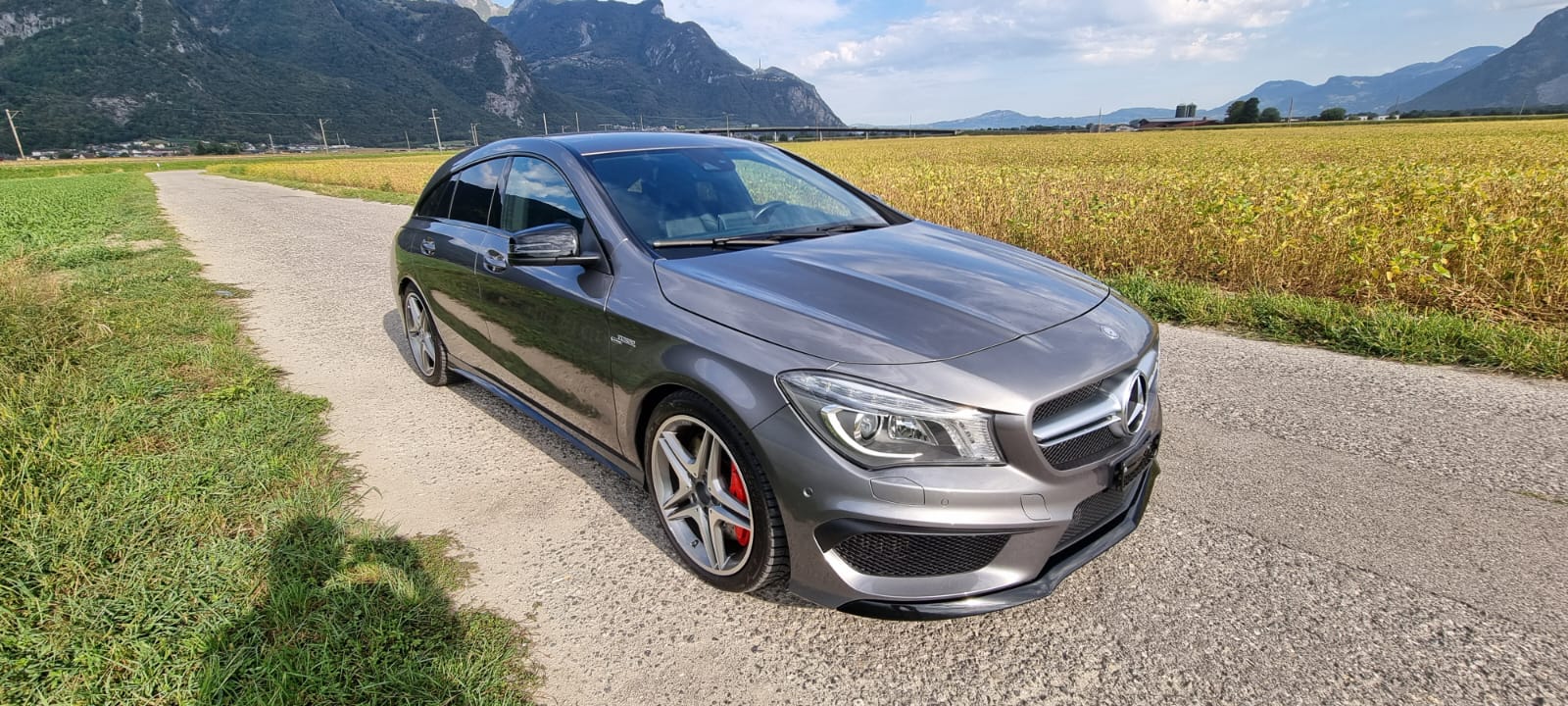 MERCEDES-BENZ CLA Shooting Brake 45 AMG 4Matic Speedshift-image-2