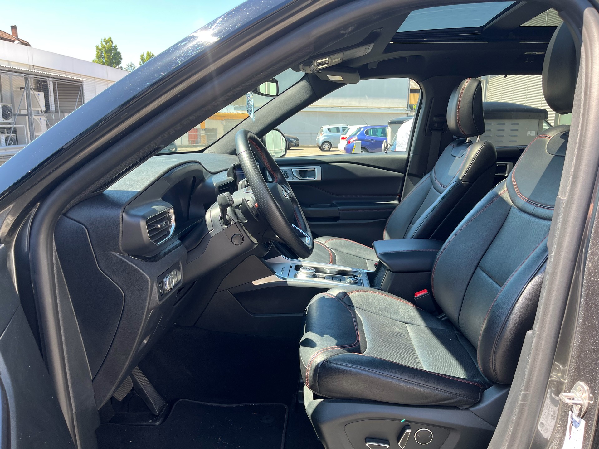 FORD 3.0 V6 Plug-in Hybrid ST-Line-image-6