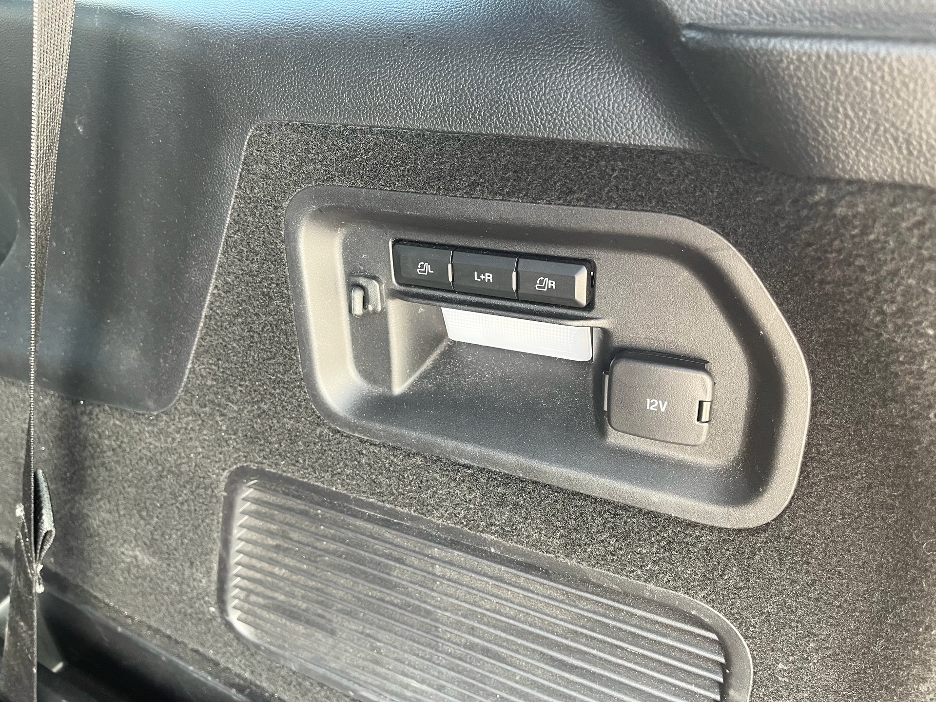 FORD 3.0 V6 Plug-in Hybrid ST-Line-image-12