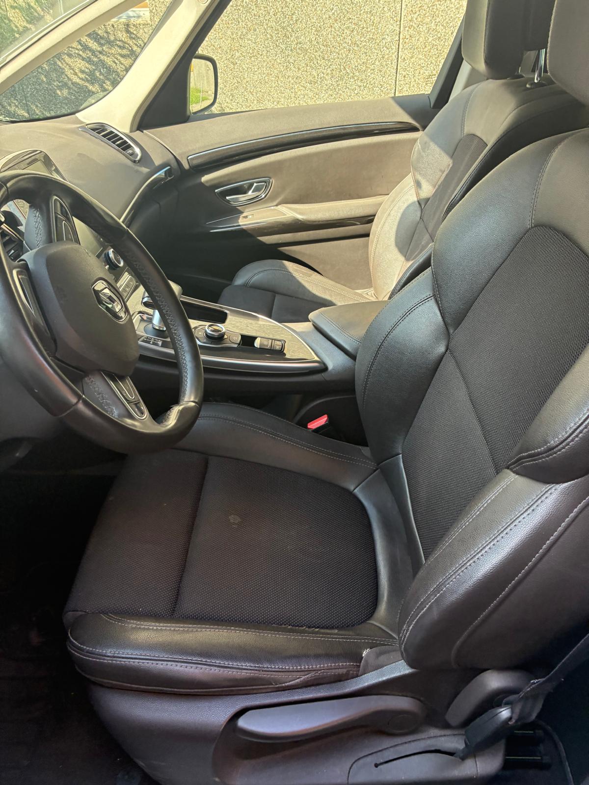 RENAULT Espace 1.6 dCi Intens EDC-image-5