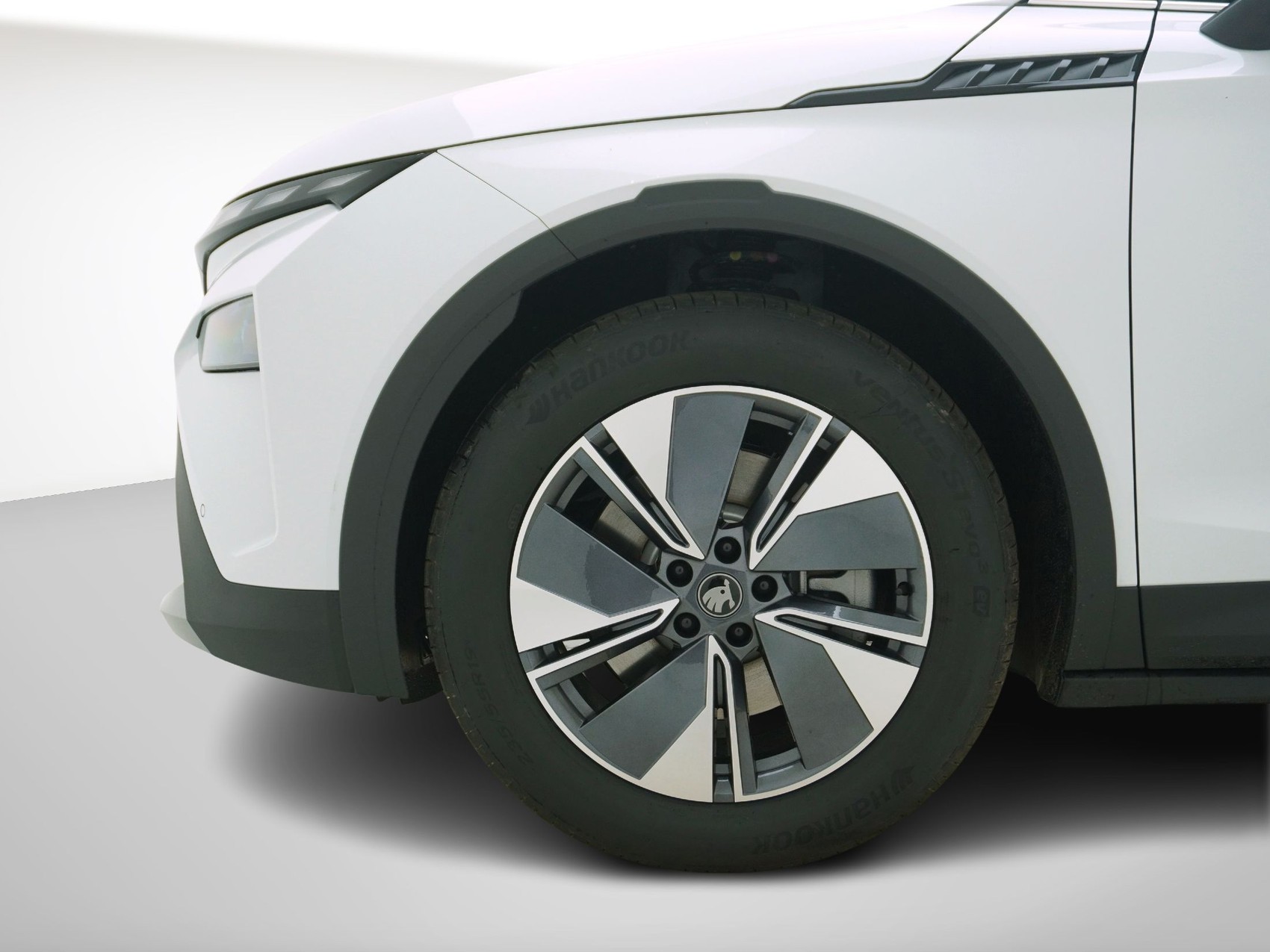 SKODA Elroq 85x Selection Loft-Plus 4x4-image-9