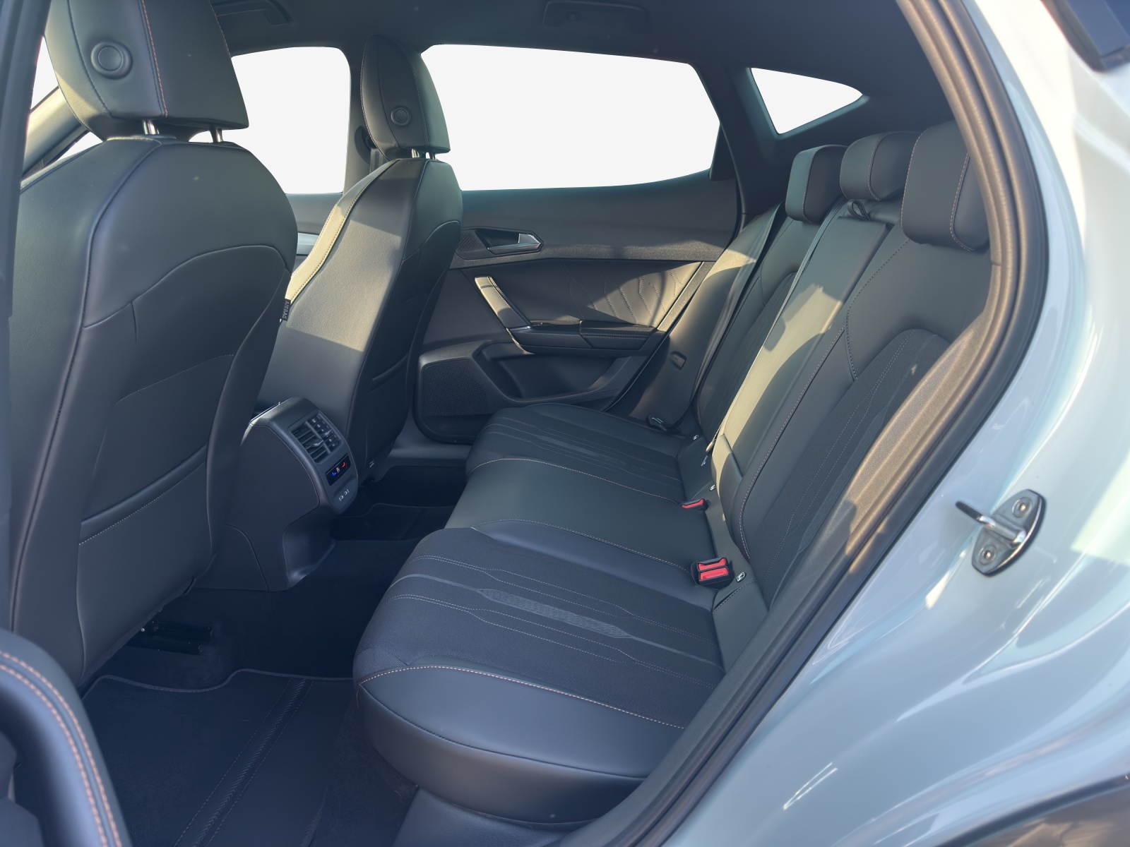 CUPRA Formentor 2.0TSI 4Drive Inicio DSG-image-11
