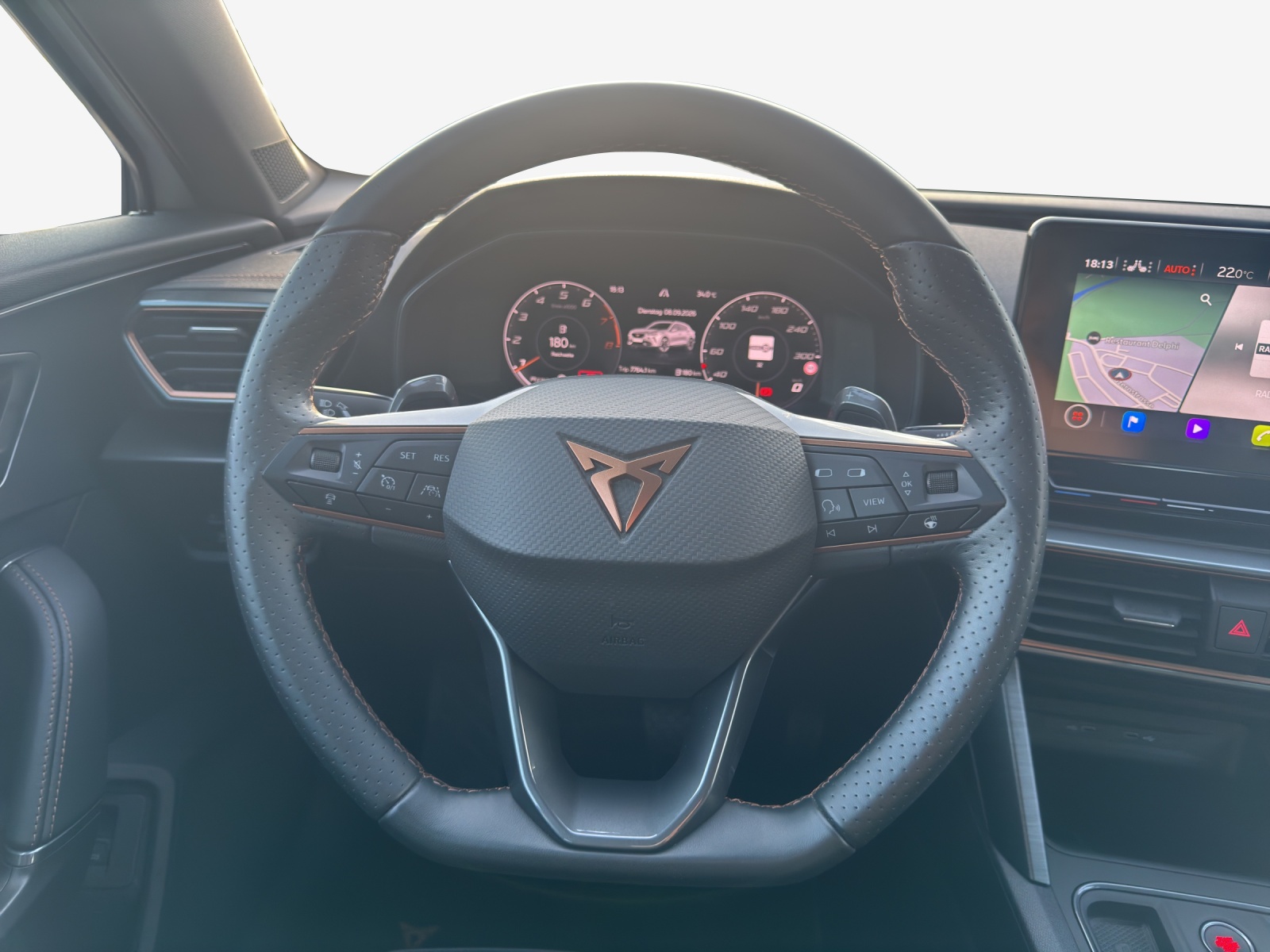 CUPRA Formentor 2.0TSI 4Drive Inicio DSG-image-9