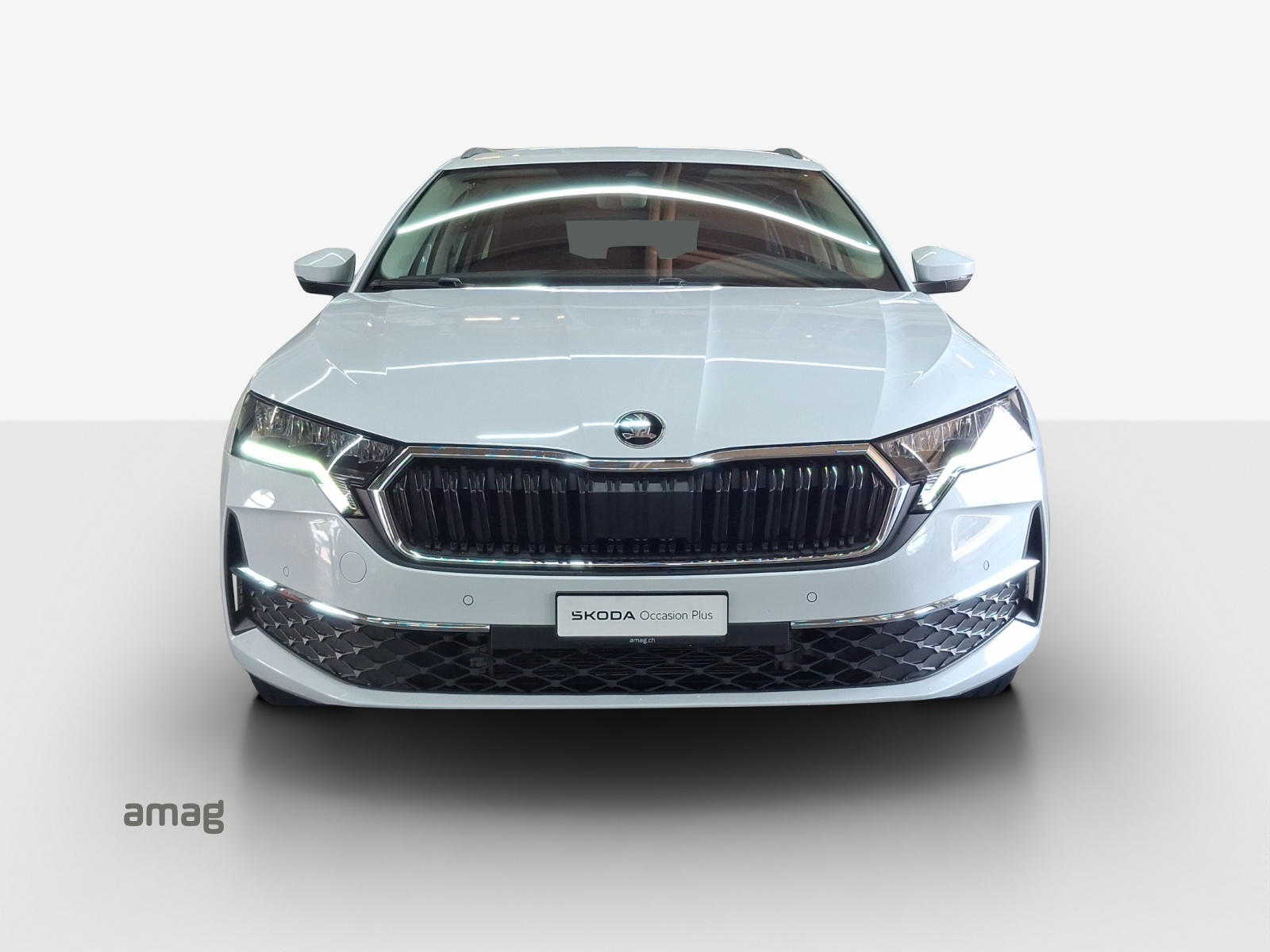 SKODA Octavia Combi 1.5 TSI mHEV DSG Dynamic-image-6