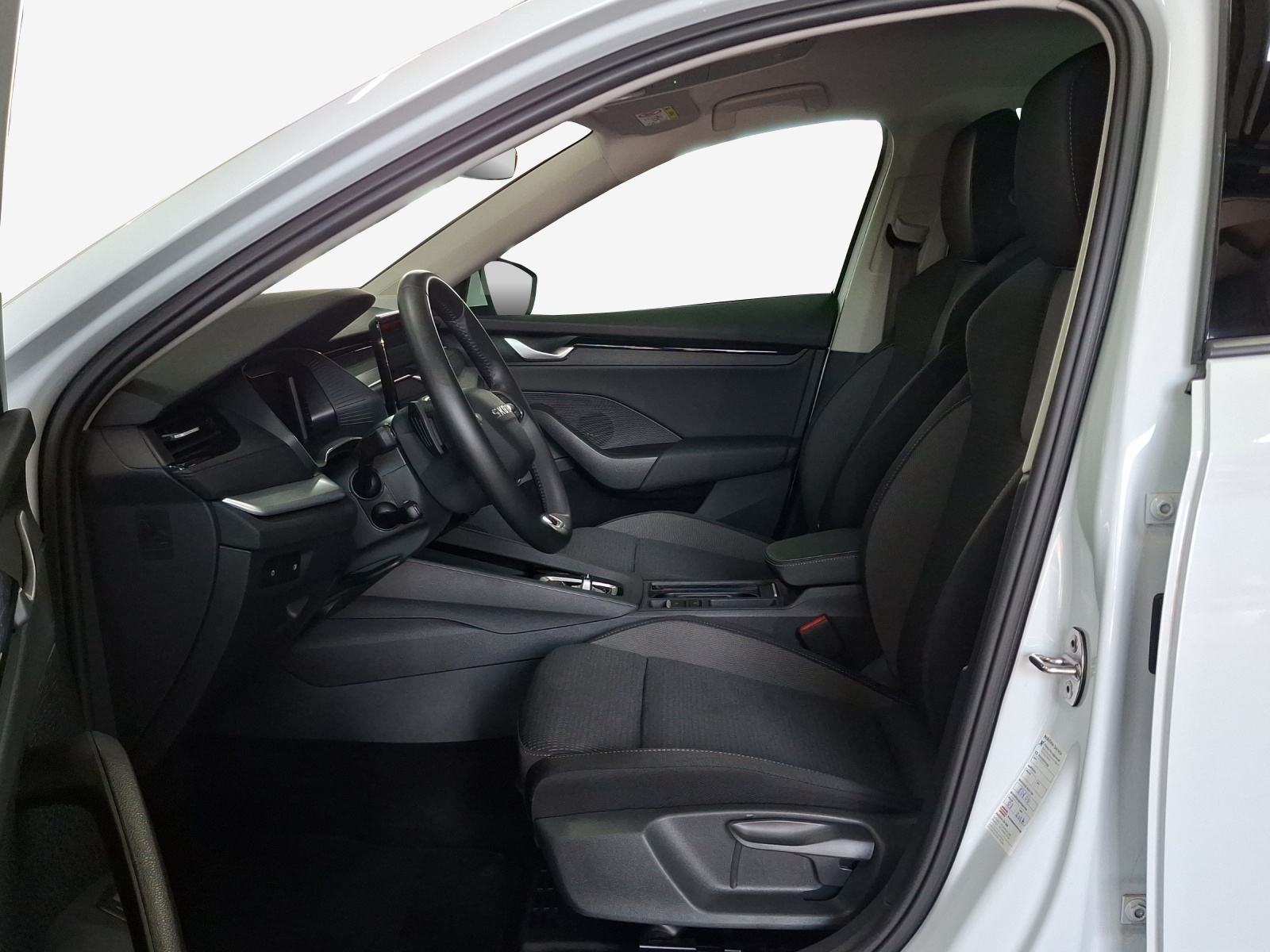 SKODA Octavia Combi 1.5 TSI mHEV DSG Dynamic-image-7