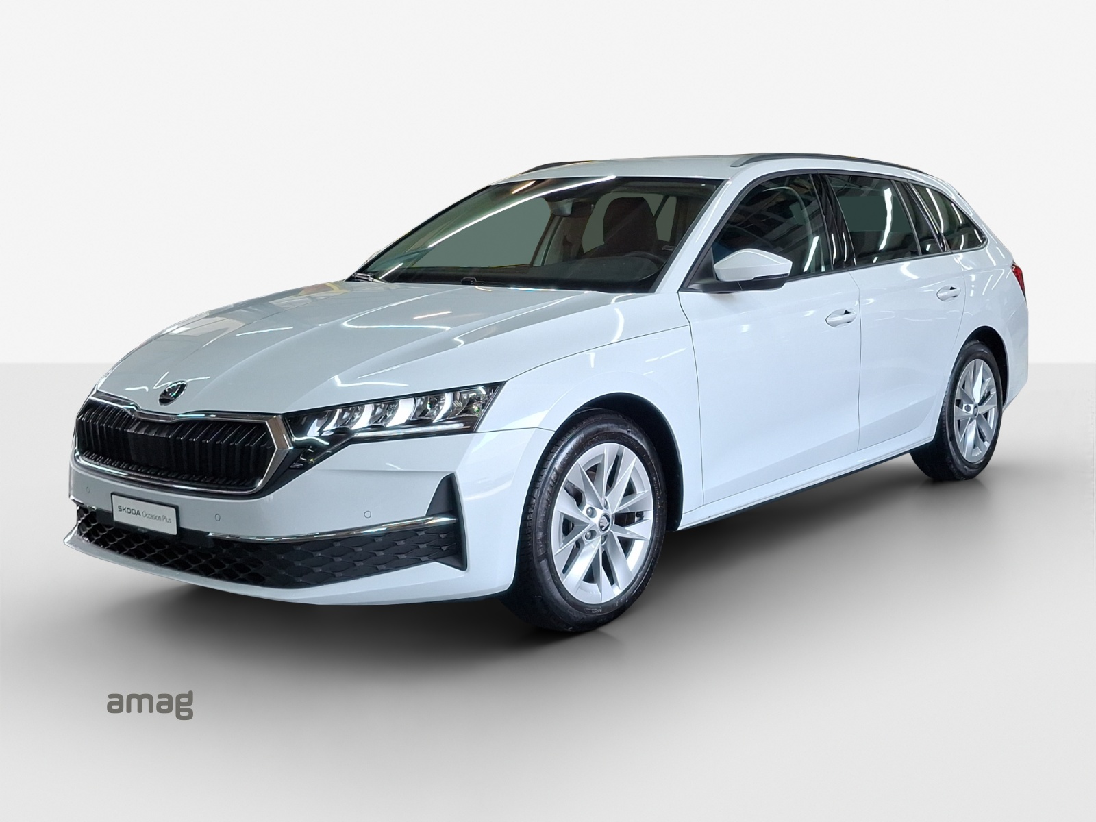 SKODA Octavia Combi 1.5 TSI mHEV DSG Dynamic