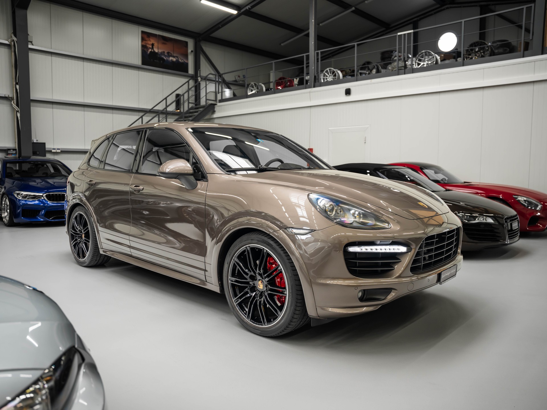 PORSCHE Cayenne GTS-image-4