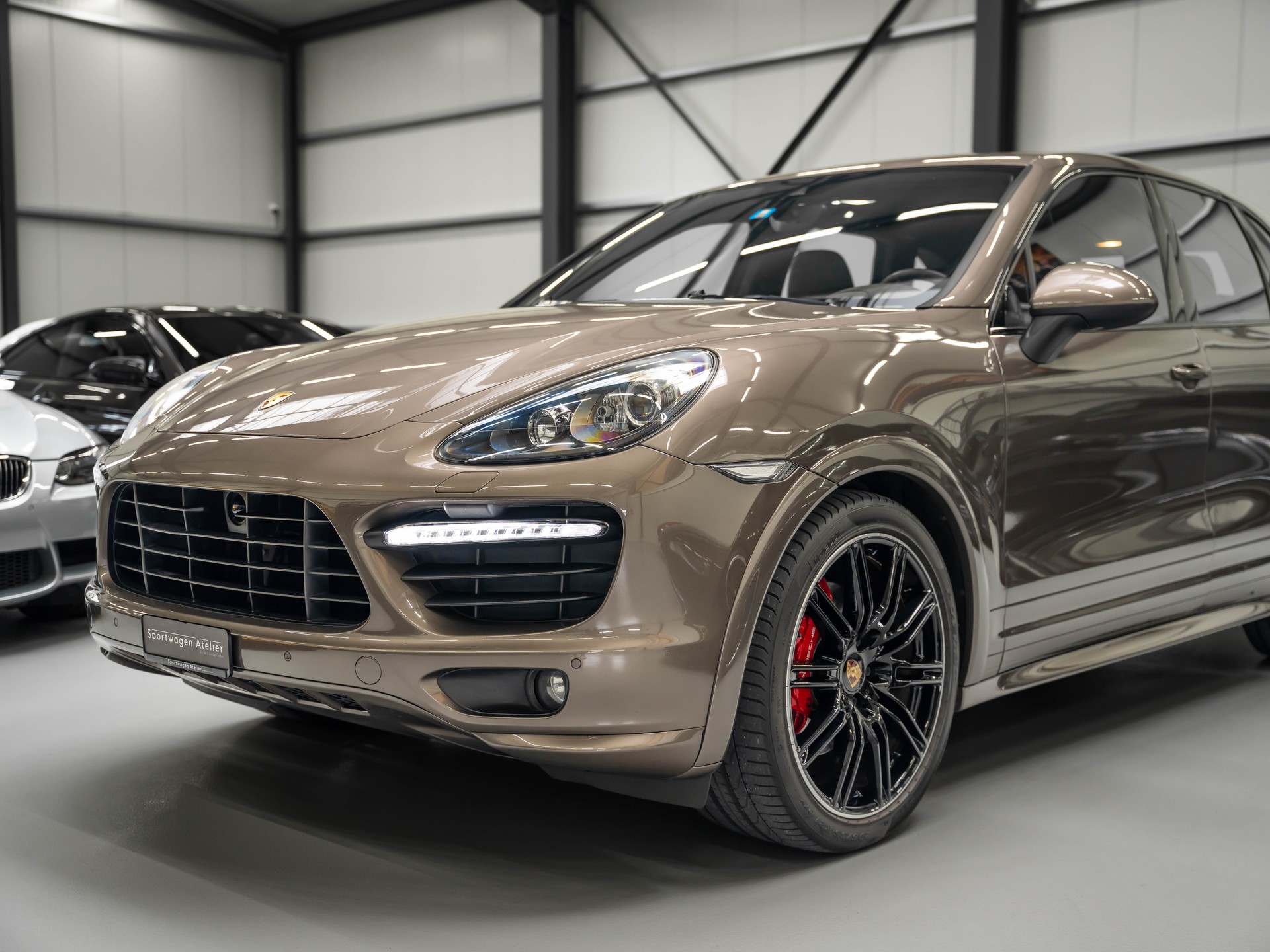 PORSCHE Cayenne GTS-image-13