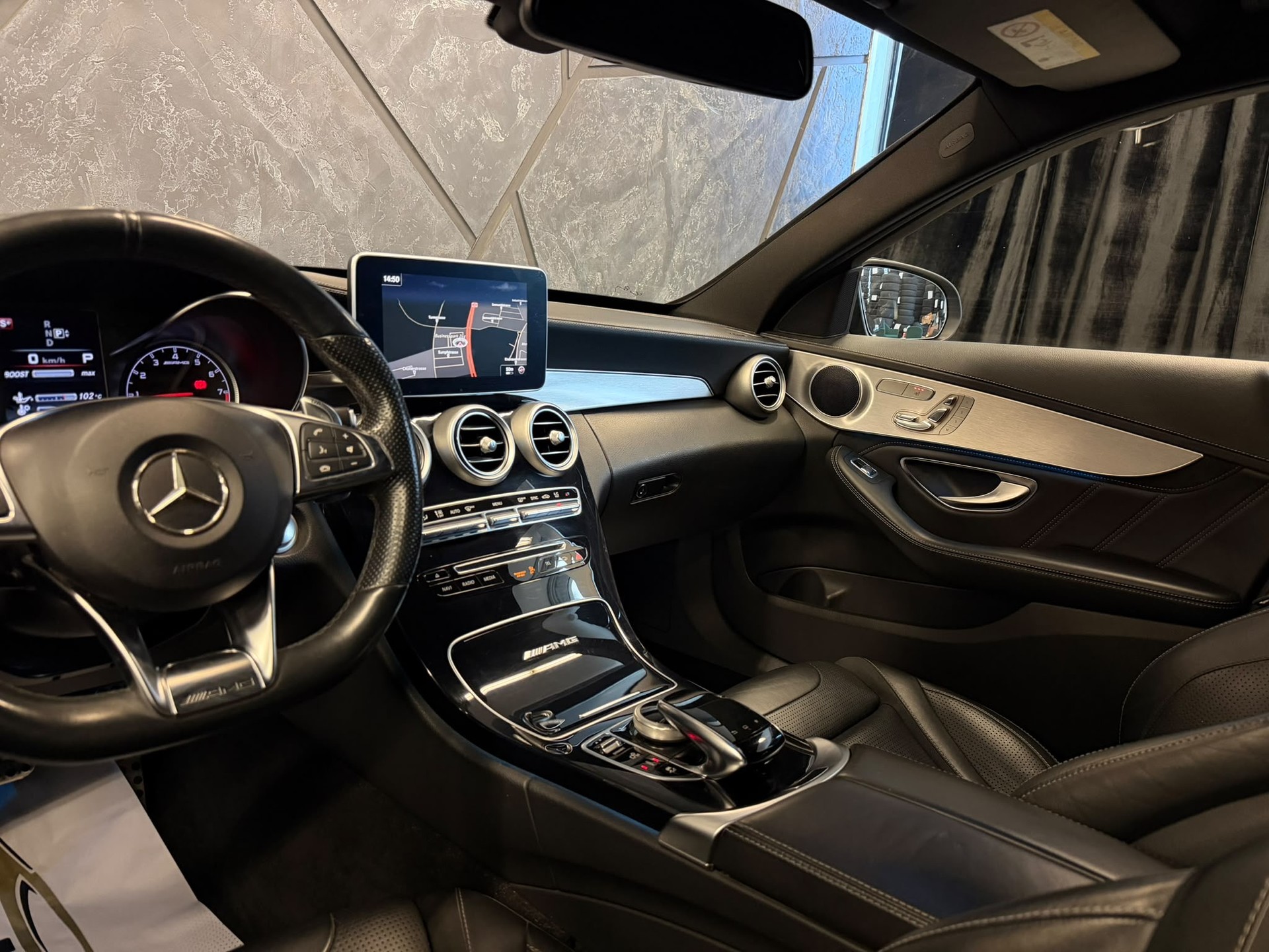 MERCEDES-BENZ C 63 AMG Speedshift-image-9