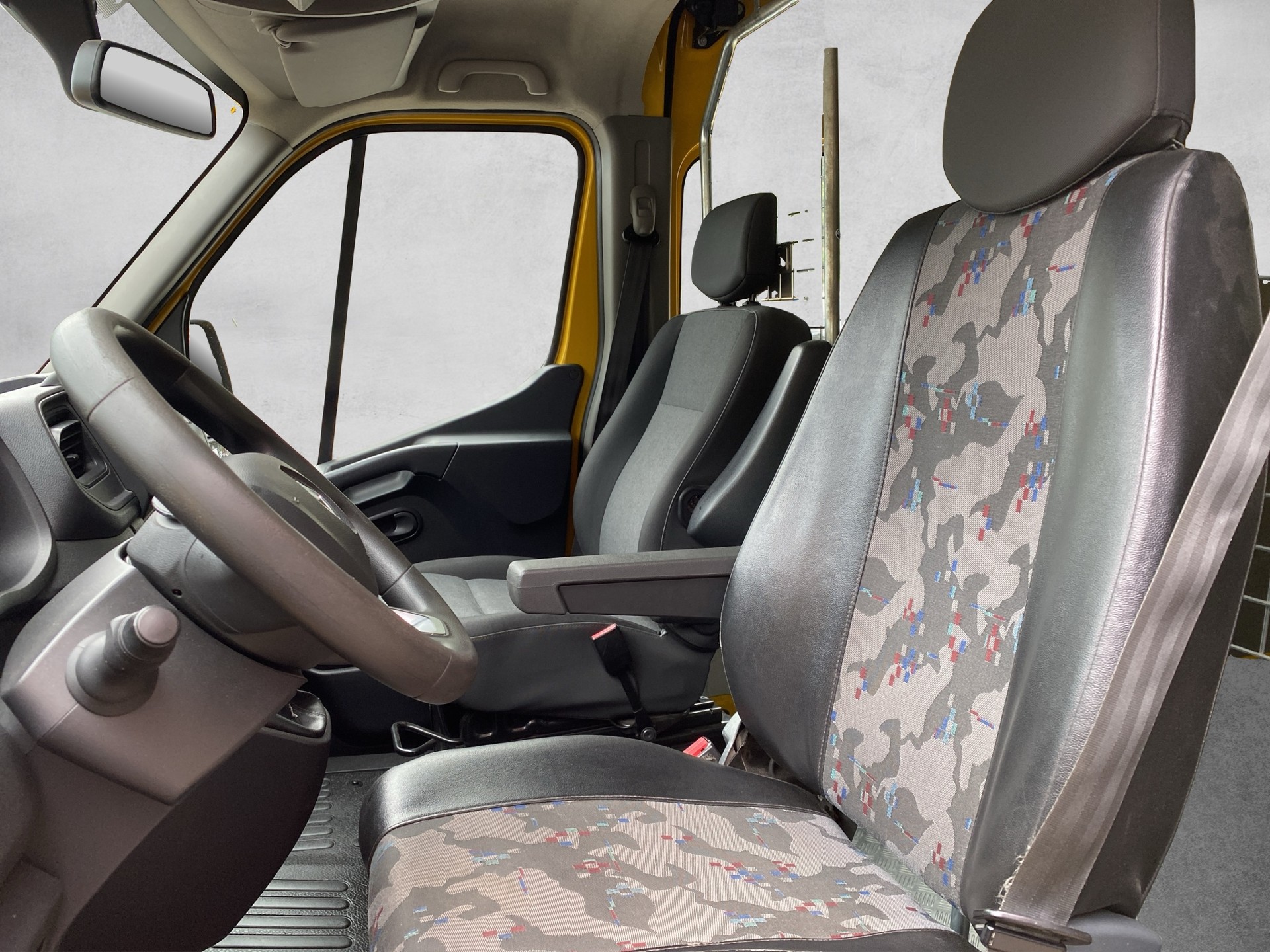RENAULT Master T35 2.3dCi 135 L3H3-image-7