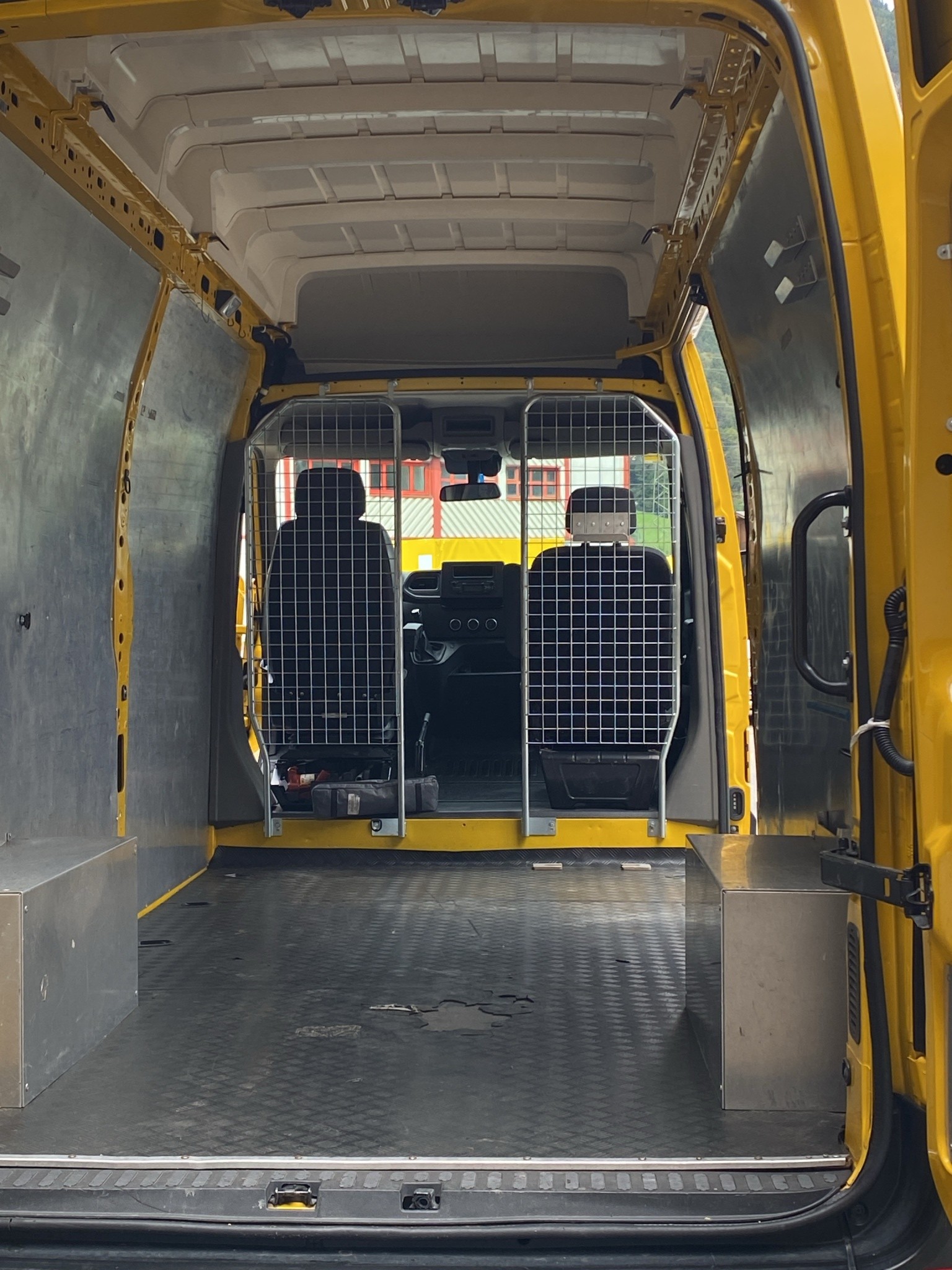 RENAULT Master T35 2.3dCi 135 L3H3-image-14
