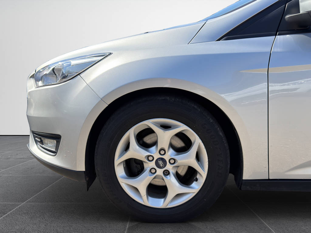 FORD Focus Station Wagon 1.0i EcoB 125 Busine-image-15