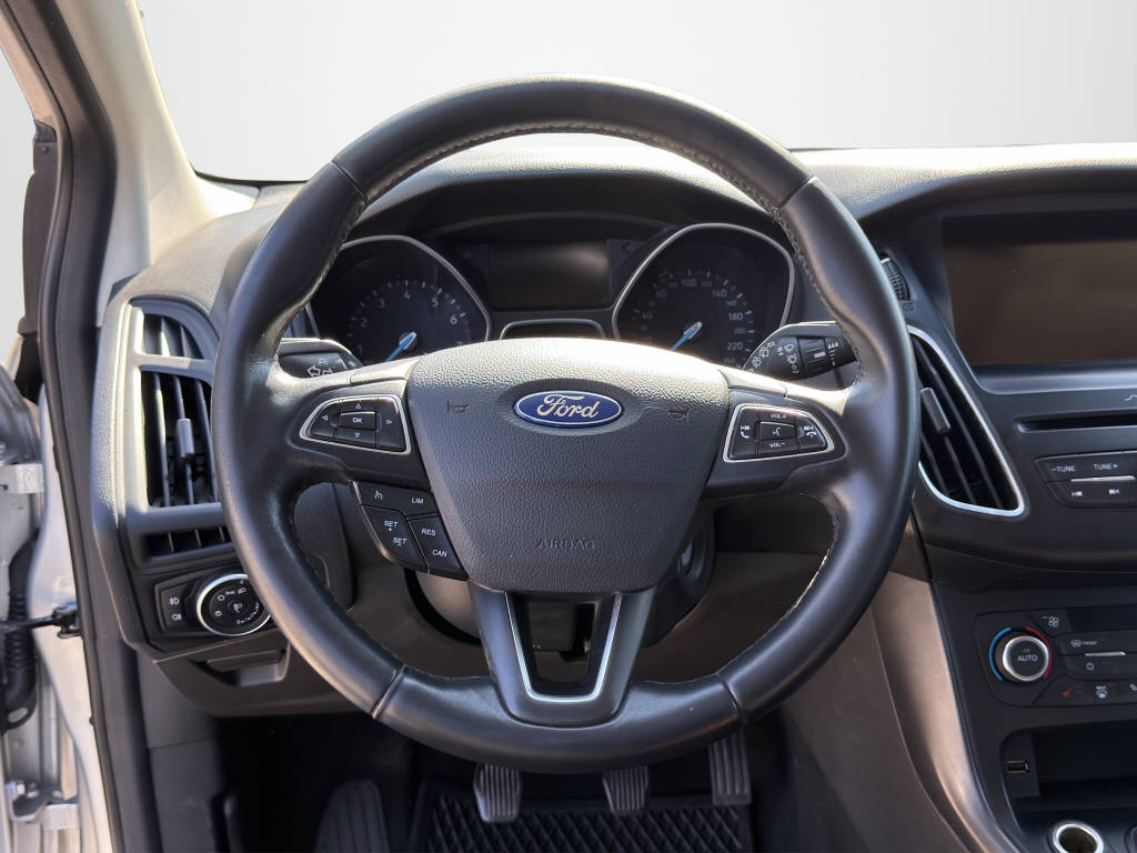 FORD Focus Station Wagon 1.0i EcoB 125 Busine-image-9