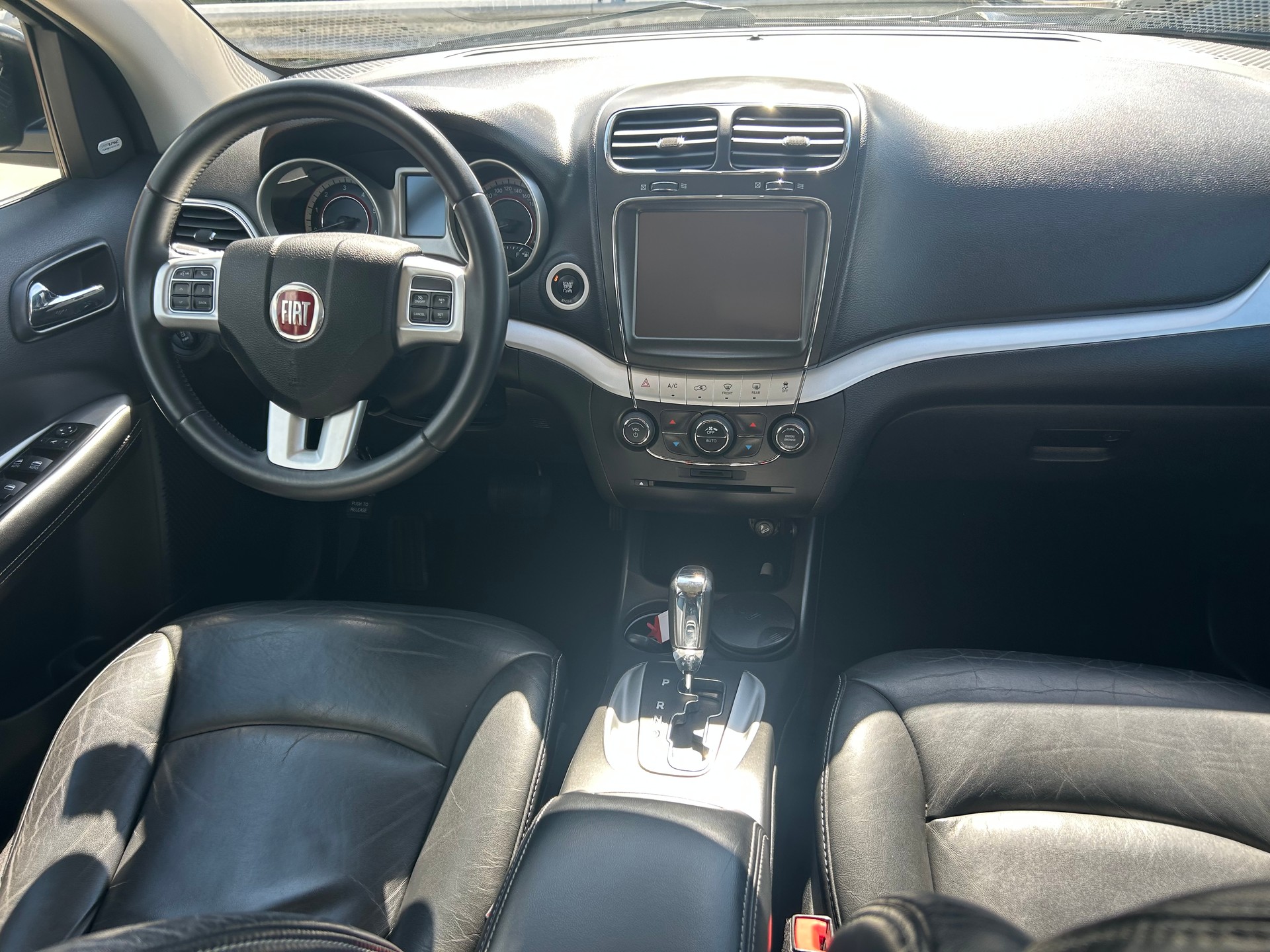 FIAT Freemont 2.0 MJ Lounge AWD Automat-image-8