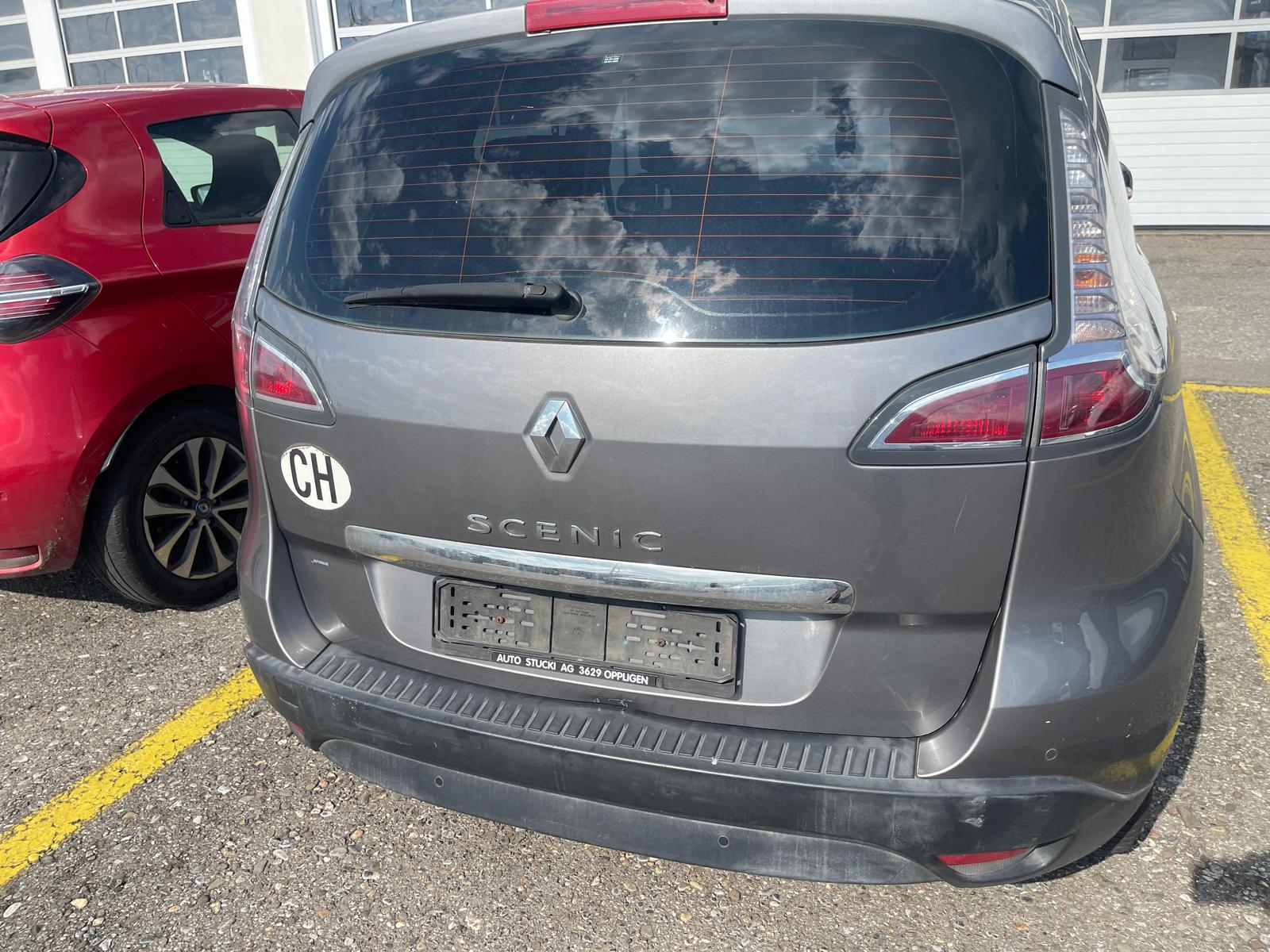 RENAULT Scénic 2.0 16V Bose X-Tronic CVT-image-3