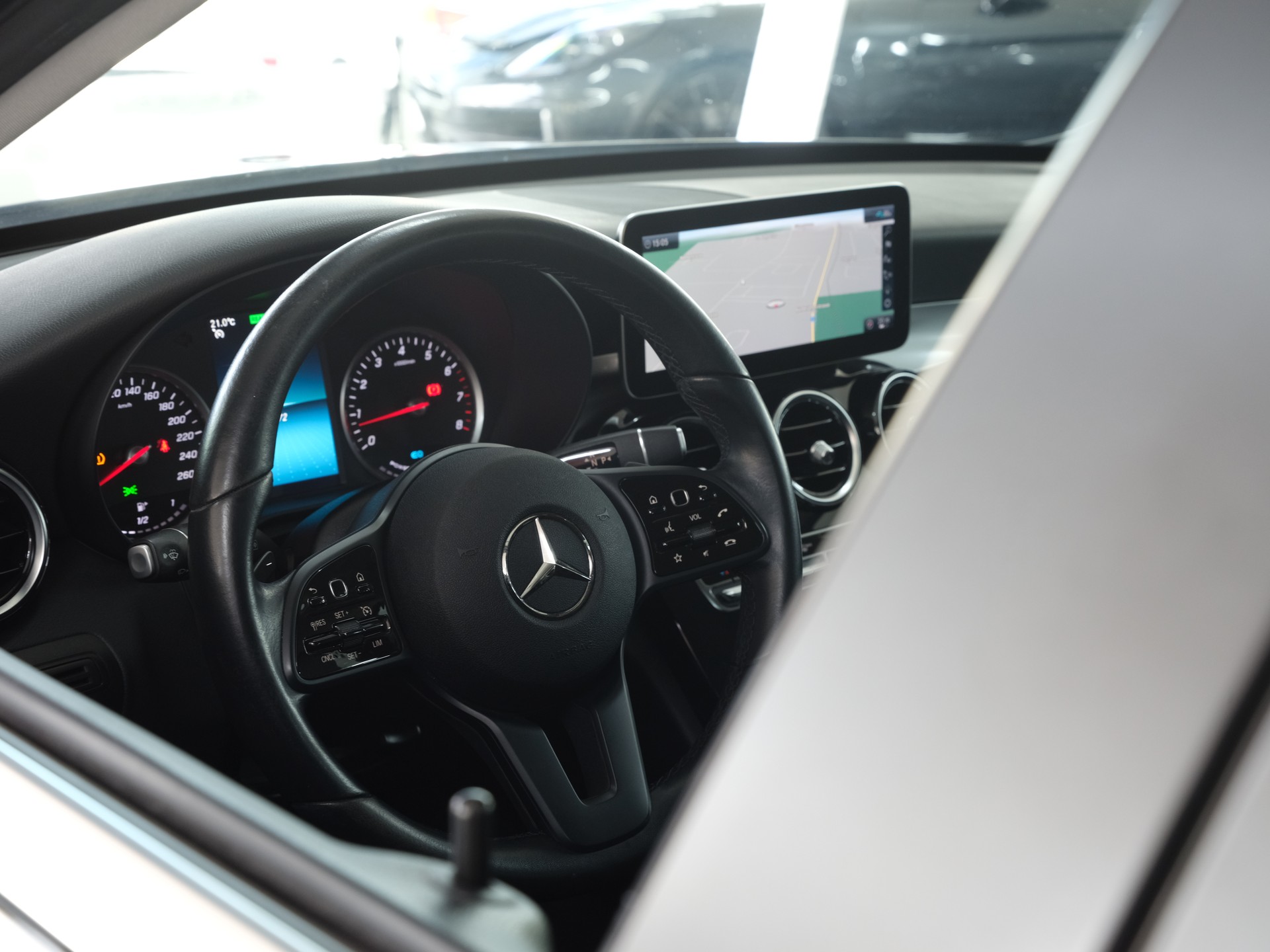 MERCEDES-BENZ C 200 Swiss Star 4M 9G-Tronic *Rückfahrkamera*-image-19