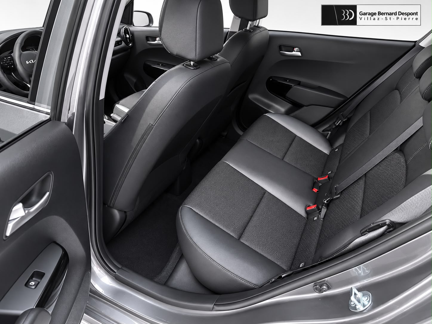 KIA 1.0 GDI AMT GT Line-image-10