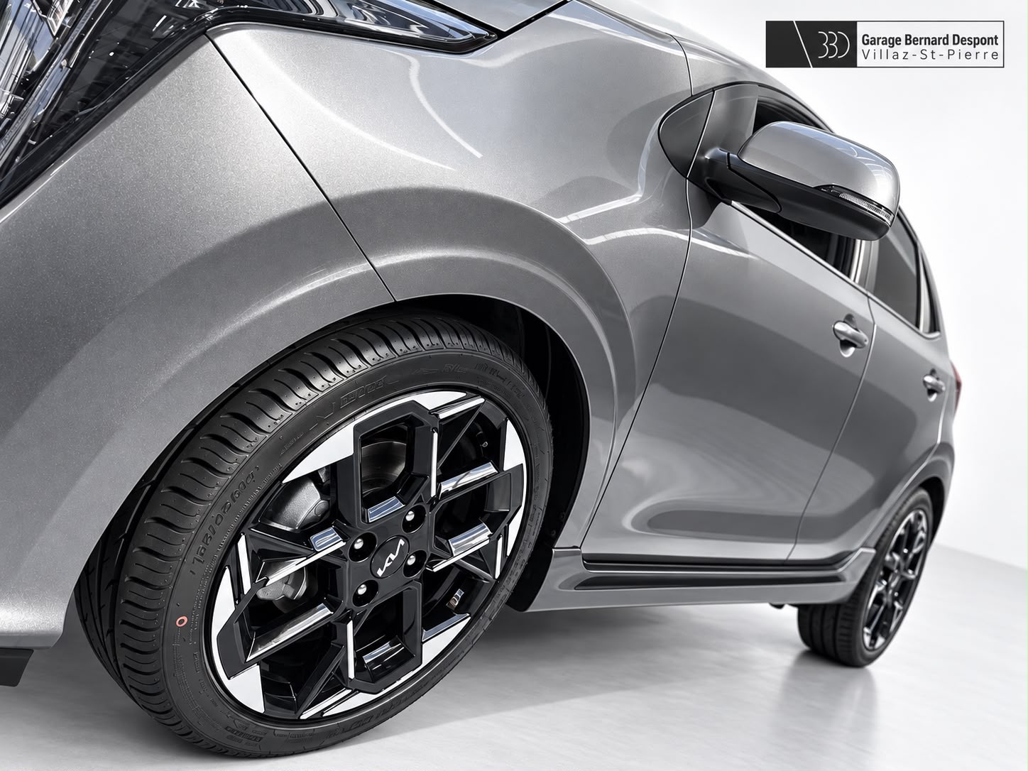 KIA 1.0 GDI AMT GT Line-image-12