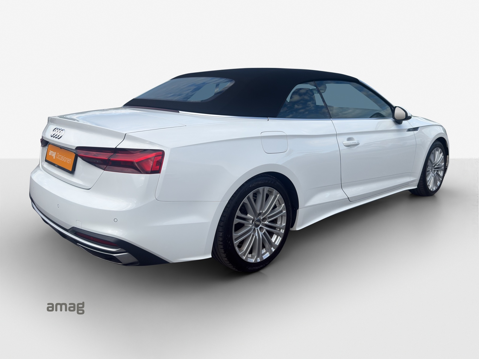 AUDI A5 Cabriolet 40 TFSI advanced S-tronic-image-4