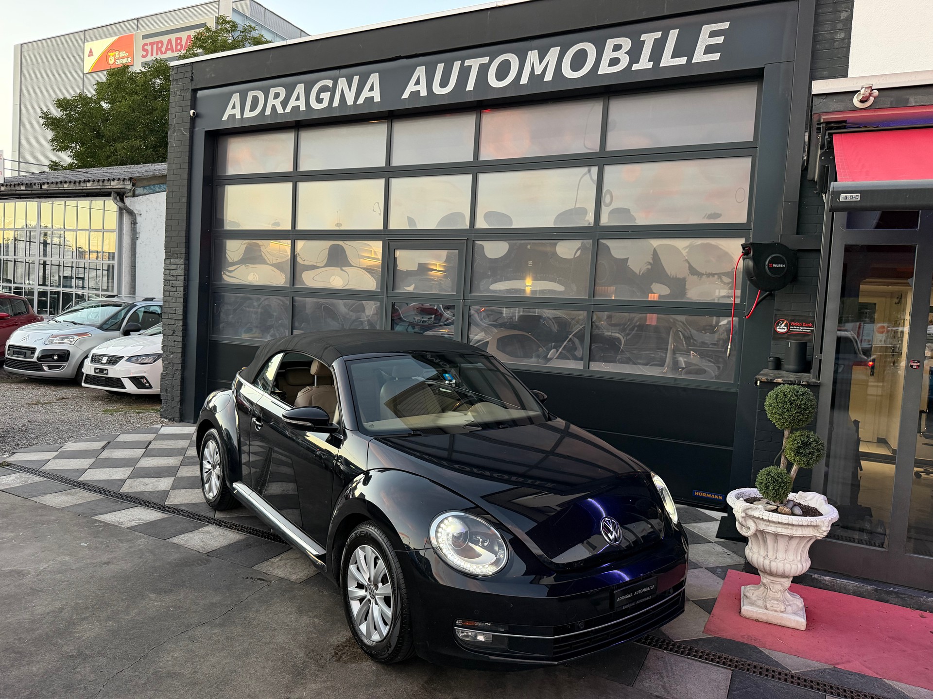 VW Beetle Cabrio 1.2 TSI BMT Design-image-29