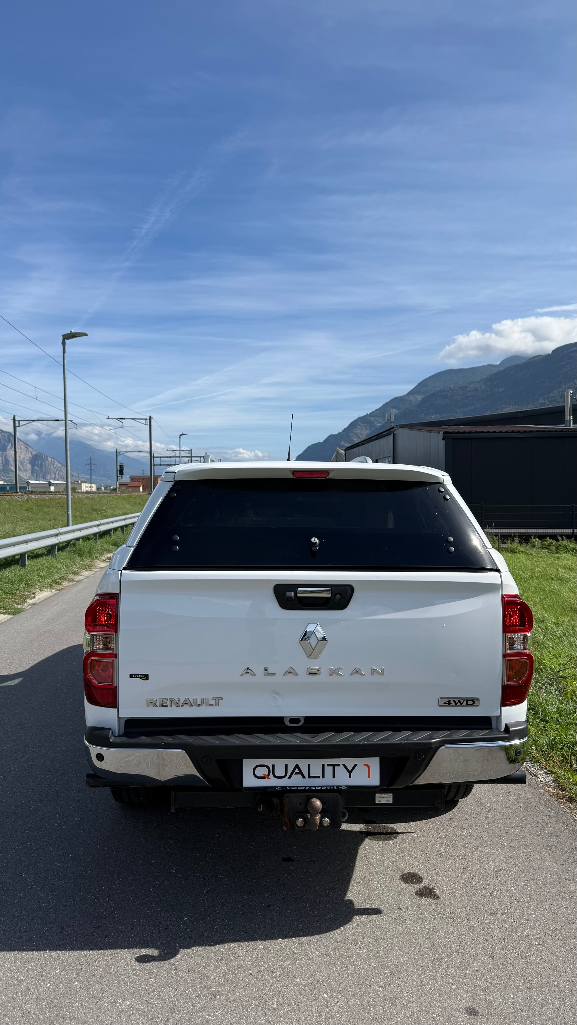 RENAULT Alaskan DC Twin Turbo dCi 190 4WD Intens A-image-4