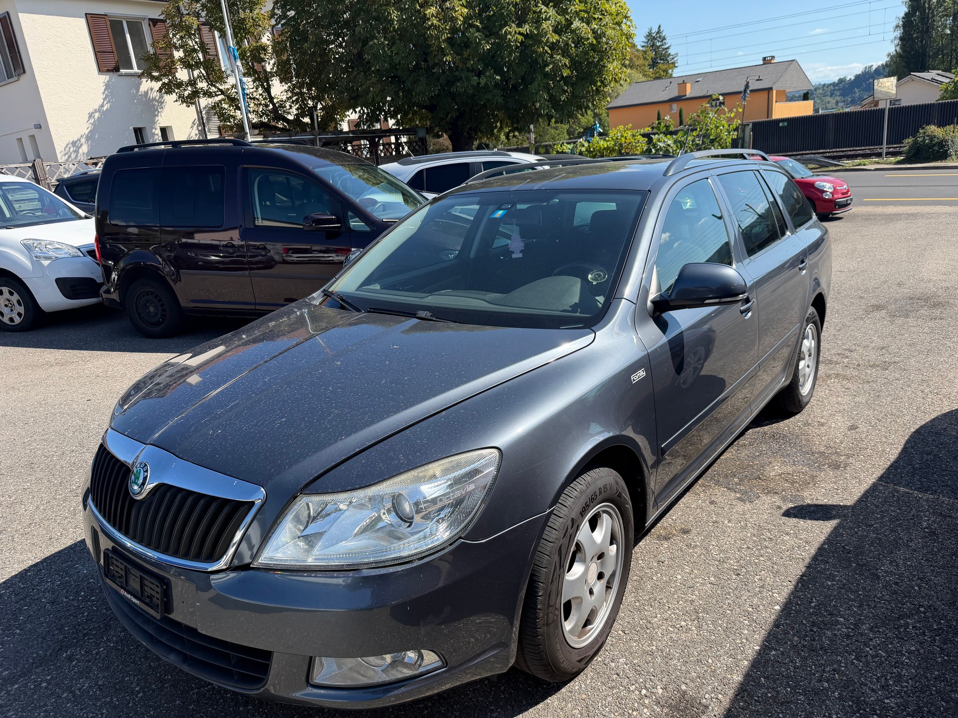 SKODA Octavia Combi 1.2 TSI Clever-image-0