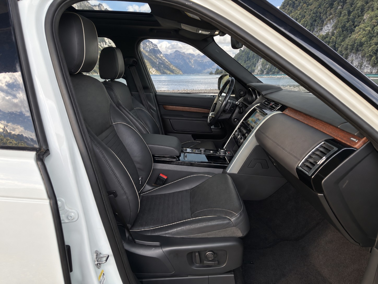 LAND ROVER Land Rover Discovery 5 HSE Luxury | 7-Sitzer | Steuerkette neu | Panorama | AHK-image-4