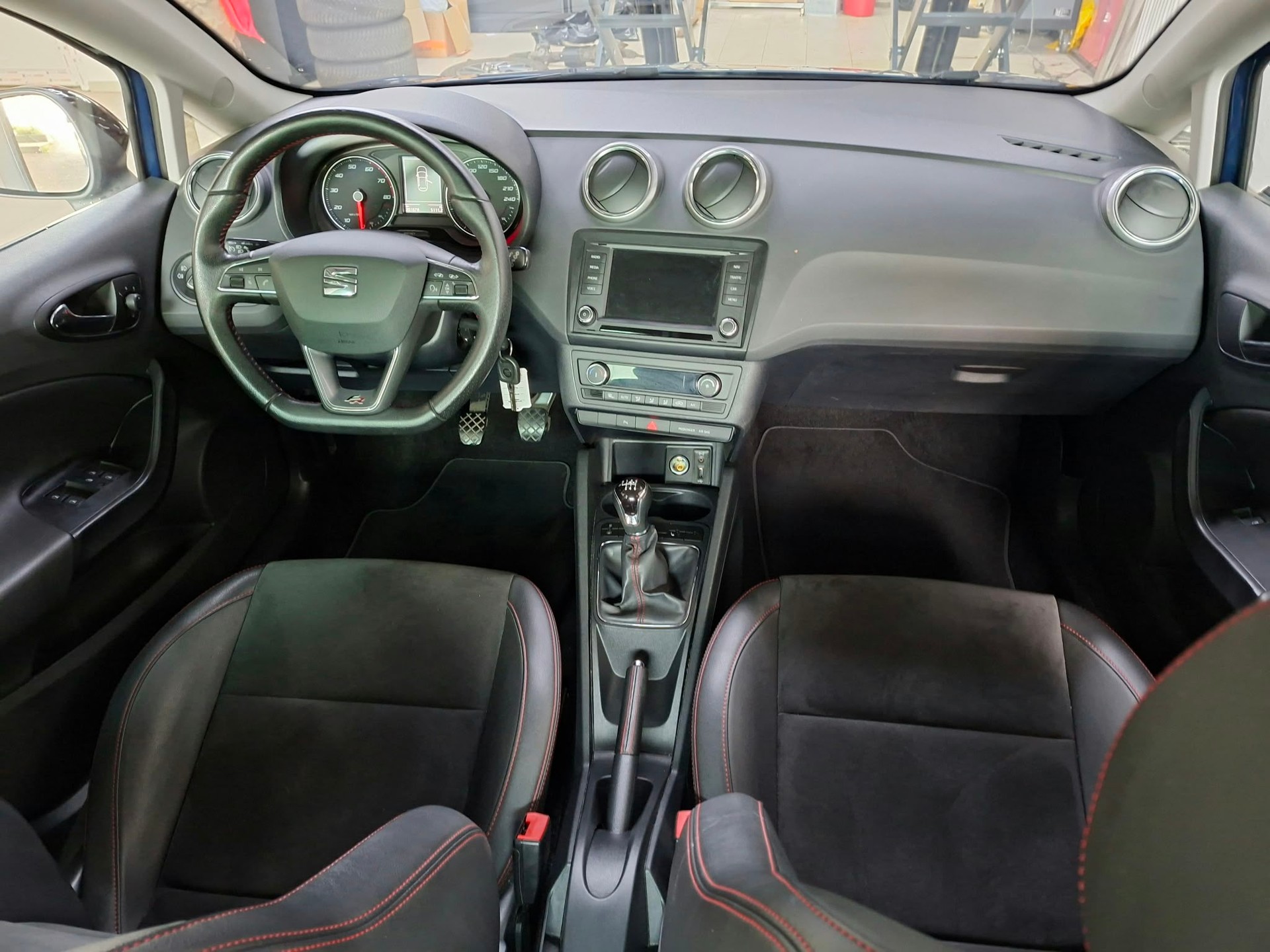 SEAT Ibiza 1.0 EcoTSI FR-image-2