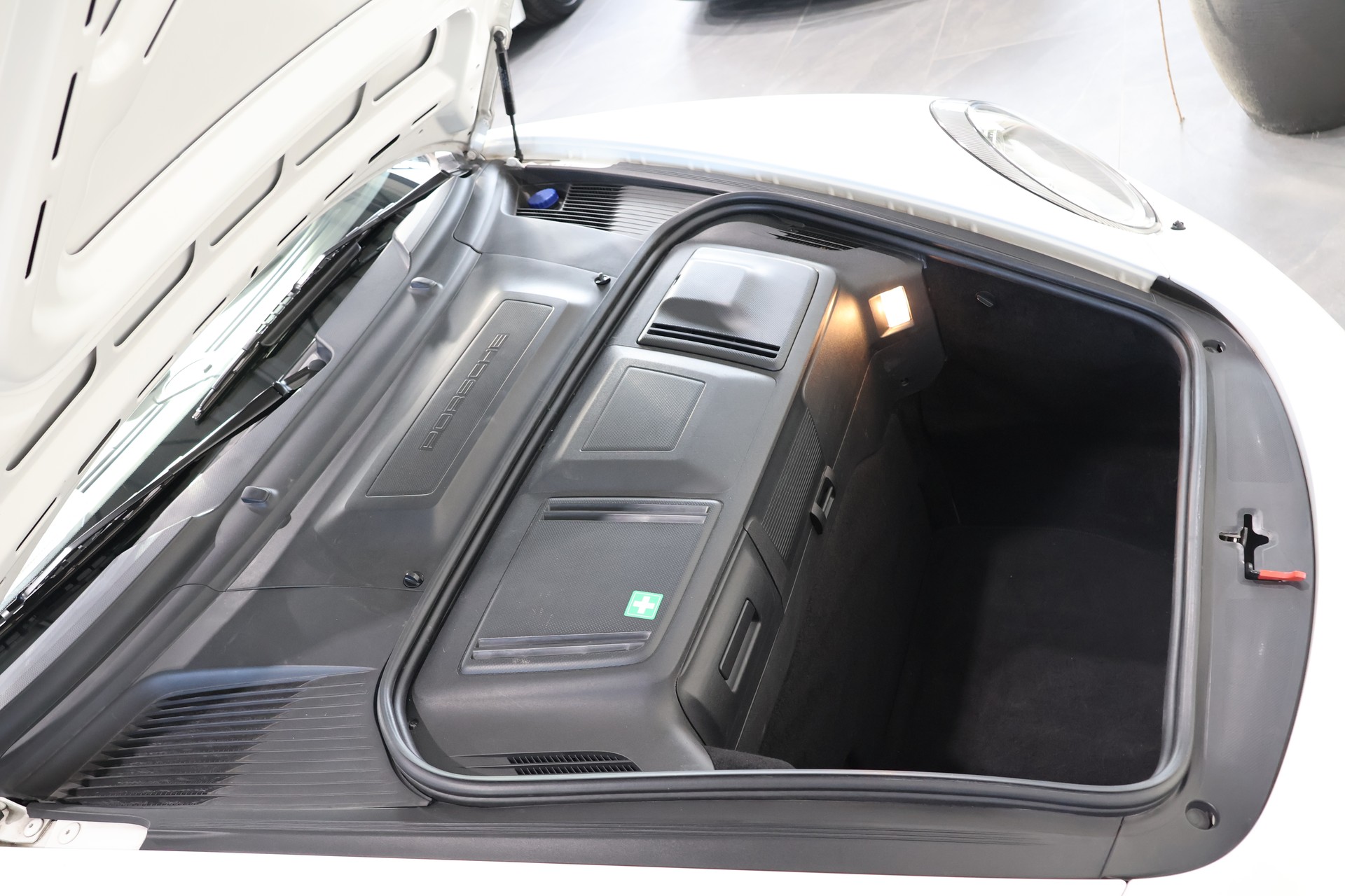 PORSCHE 911 / 997.2 Cabrio Carrera 4S PDK-image-14