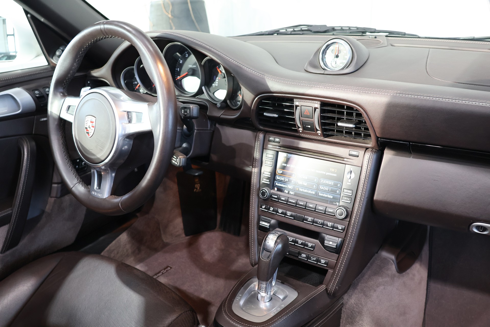 PORSCHE 911 / 997.2 Cabrio Carrera 4S PDK-image-11